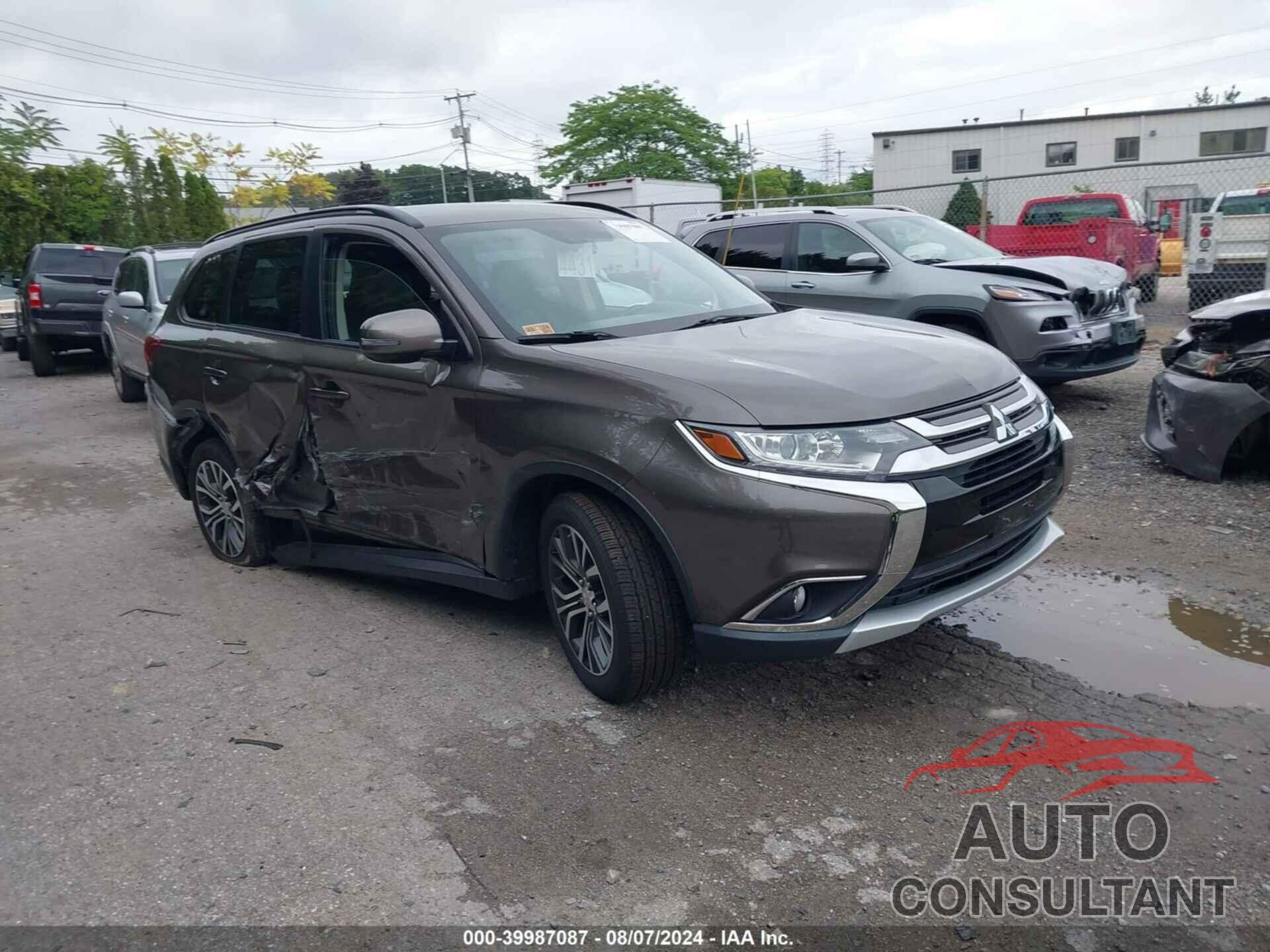 MITSUBISHI OUTLANDER 2016 - JA4AD3A38GZ012139