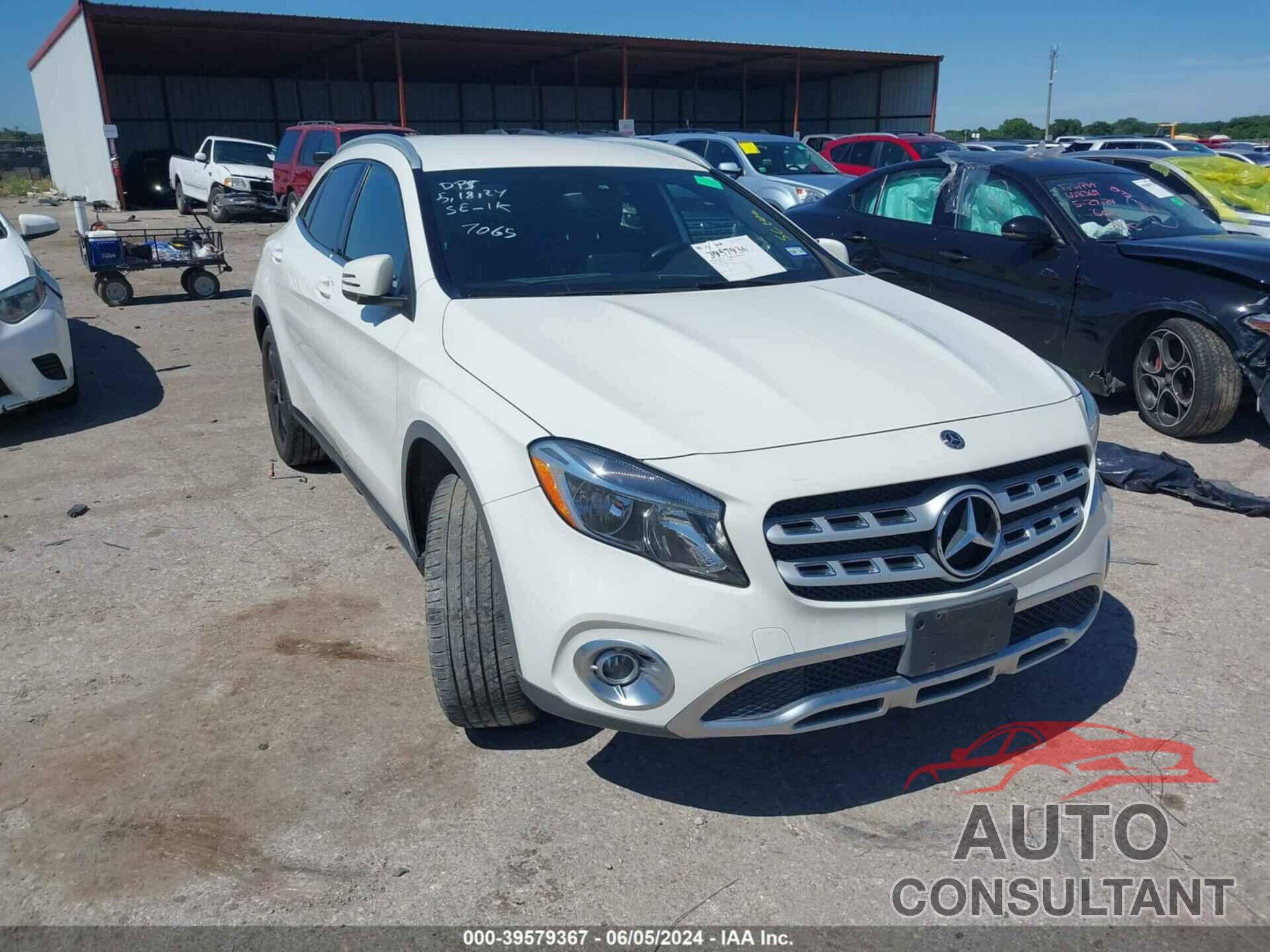 MERCEDES-BENZ GLA 250 2018 - WDCTG4EB4JJ397065
