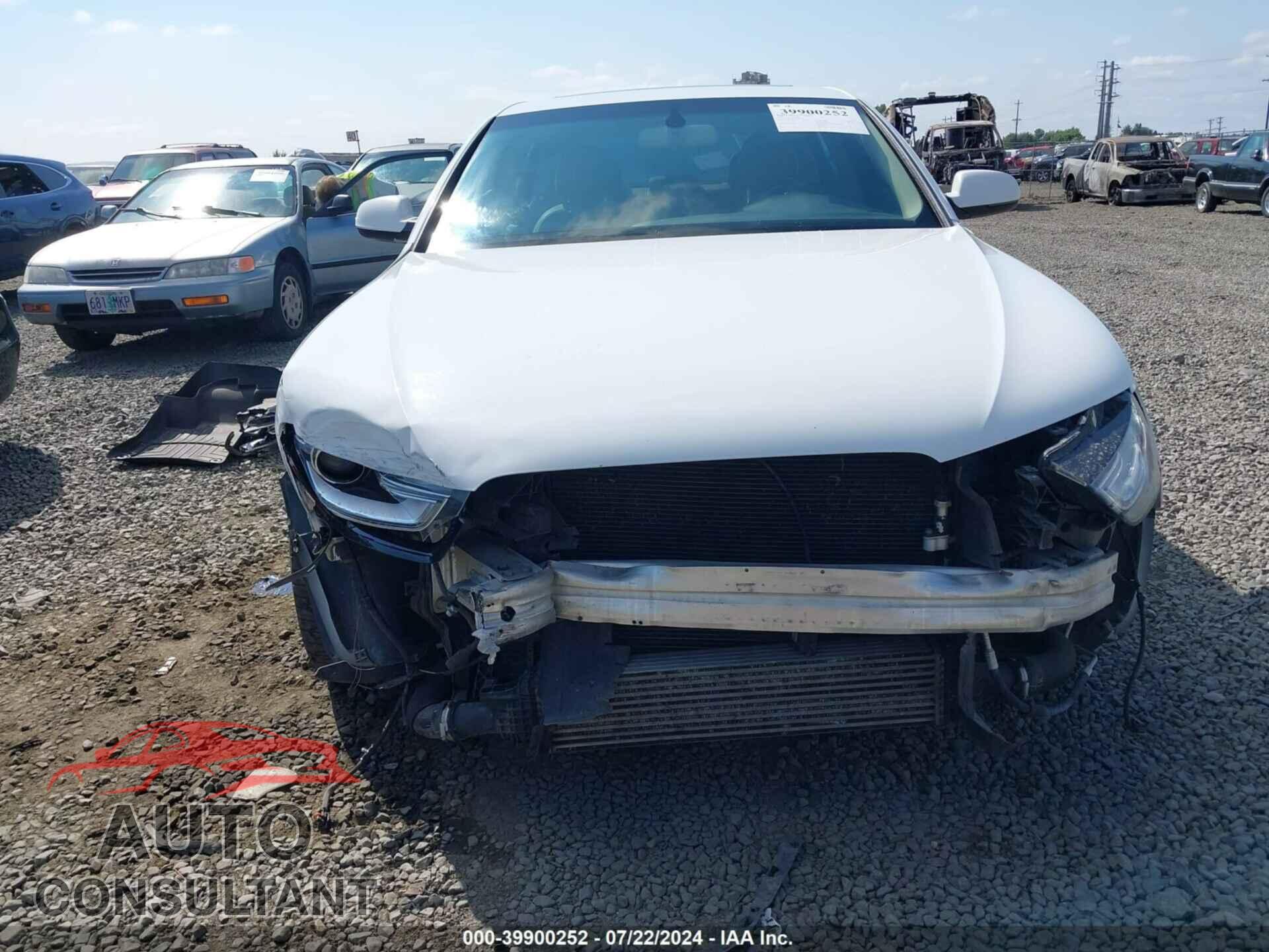 AUDI A4 2013 - WAUBFAFL0DA170502