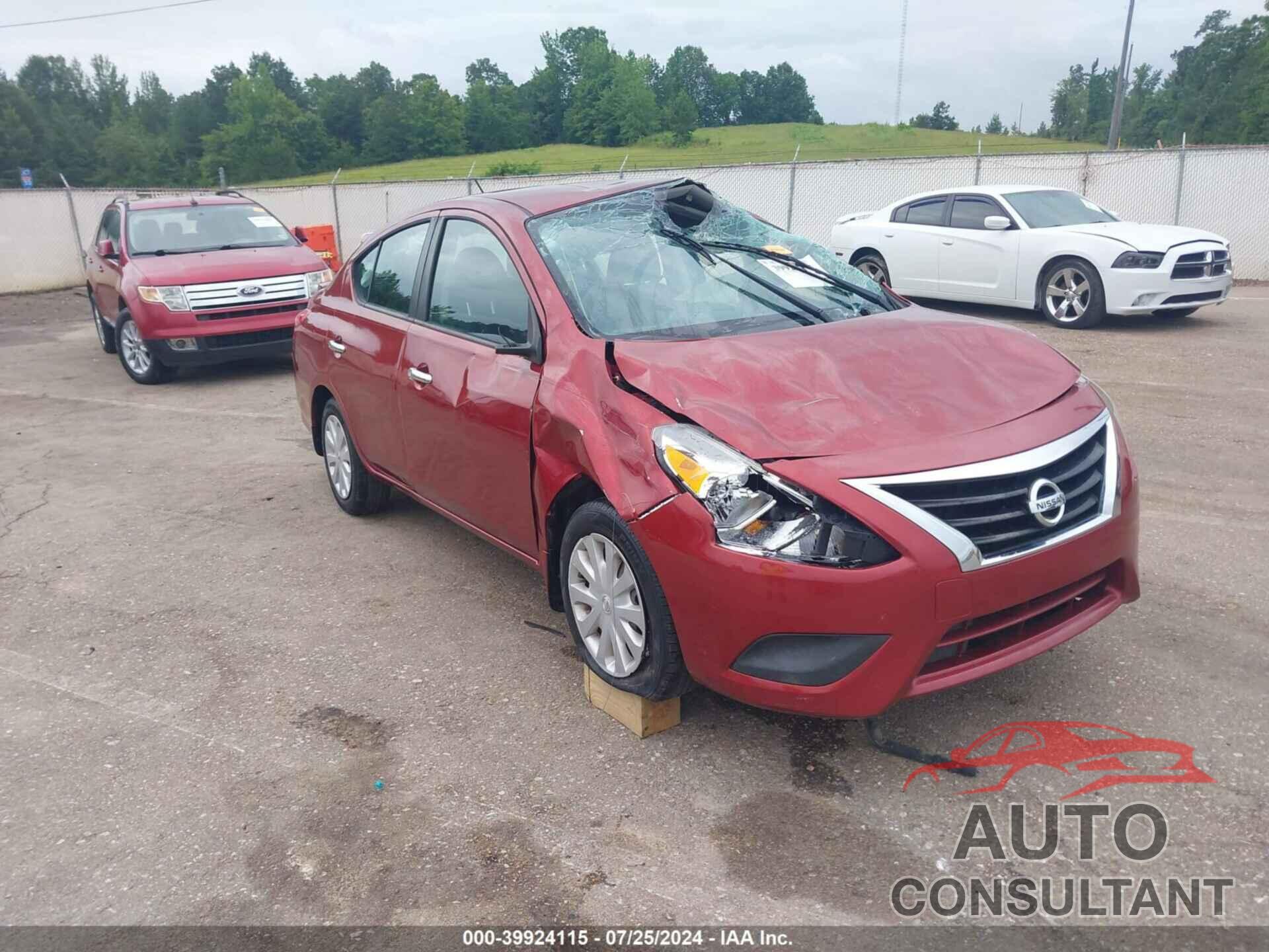 NISSAN VERSA 2018 - 3N1CN7AP7JL819145