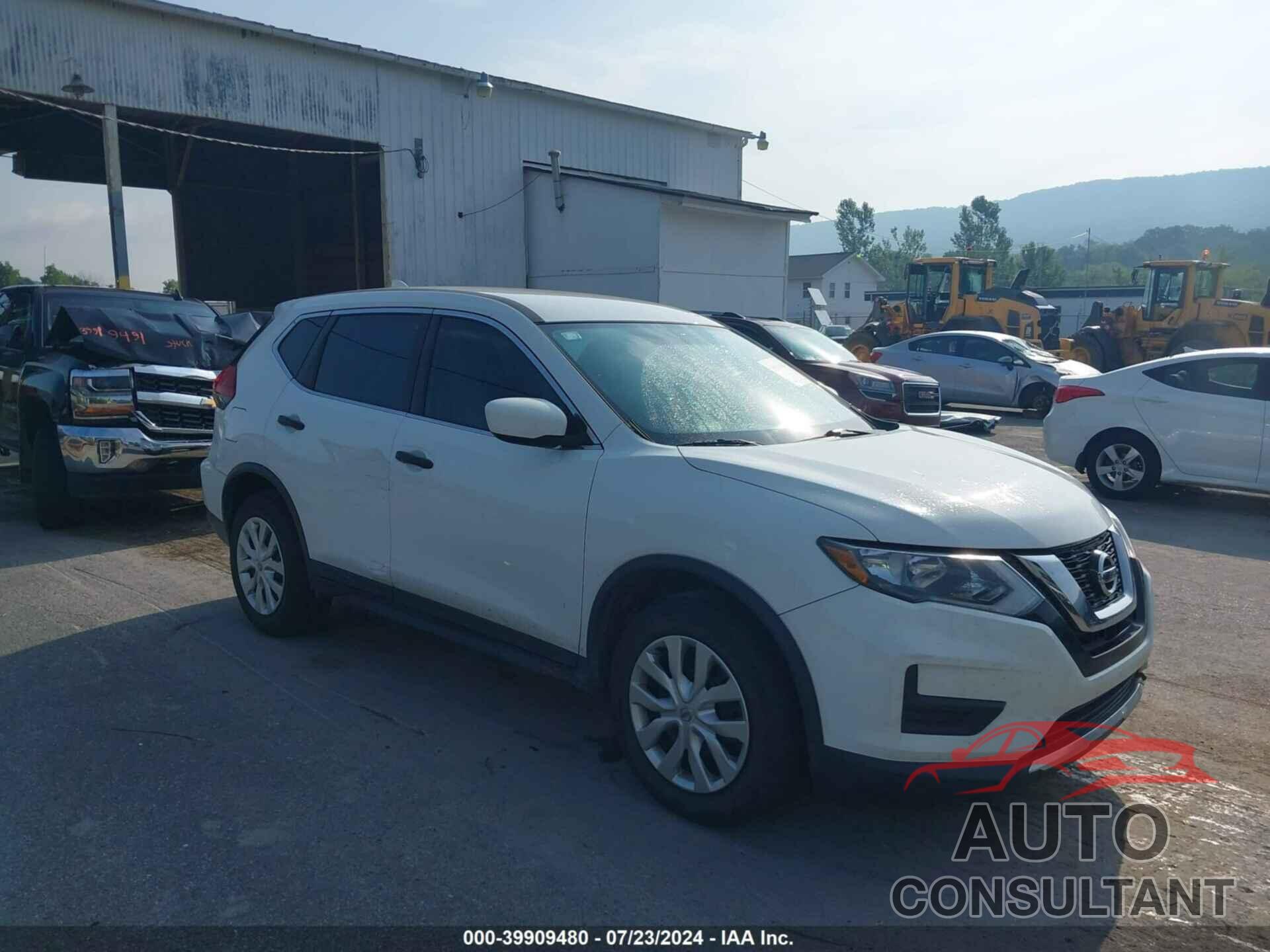 NISSAN ROGUE 2017 - KNMAT2MVXHP536731