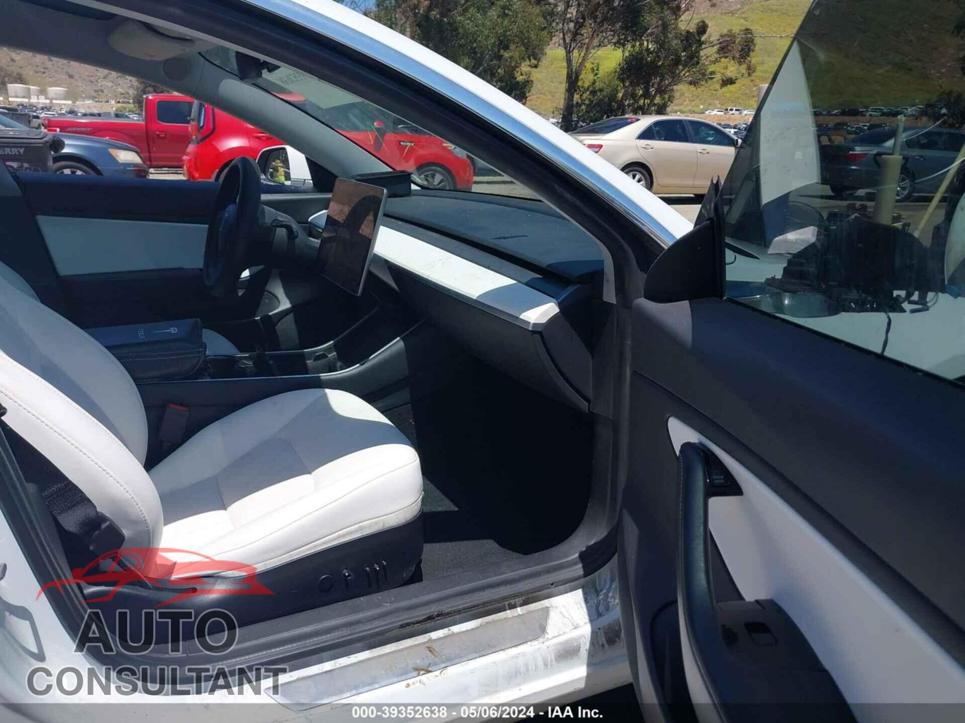 TESLA MODEL 3 2020 - 5YJ3E1EB8LF639537