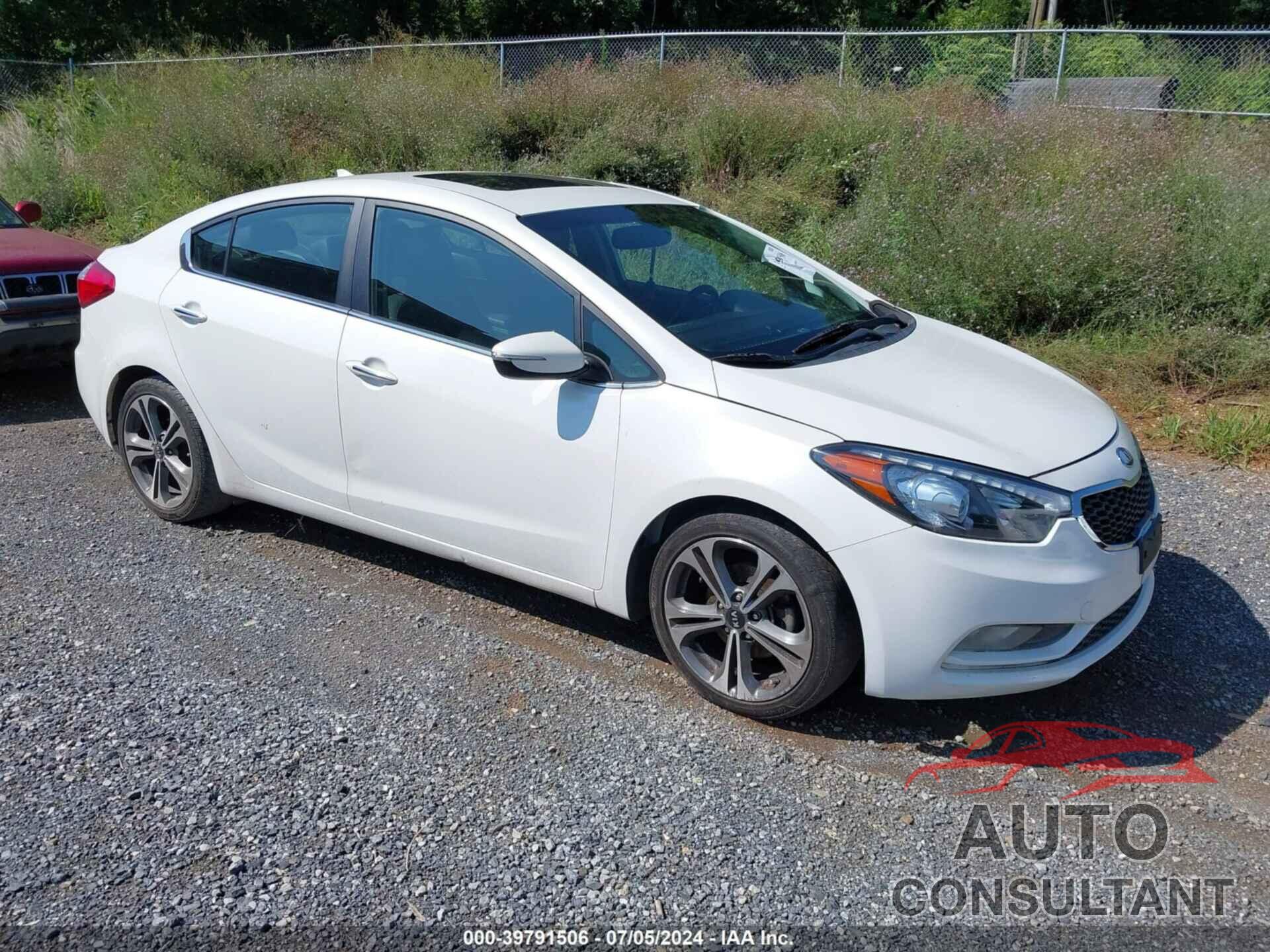 KIA FORTE 2016 - KNAFZ4A83G5547429