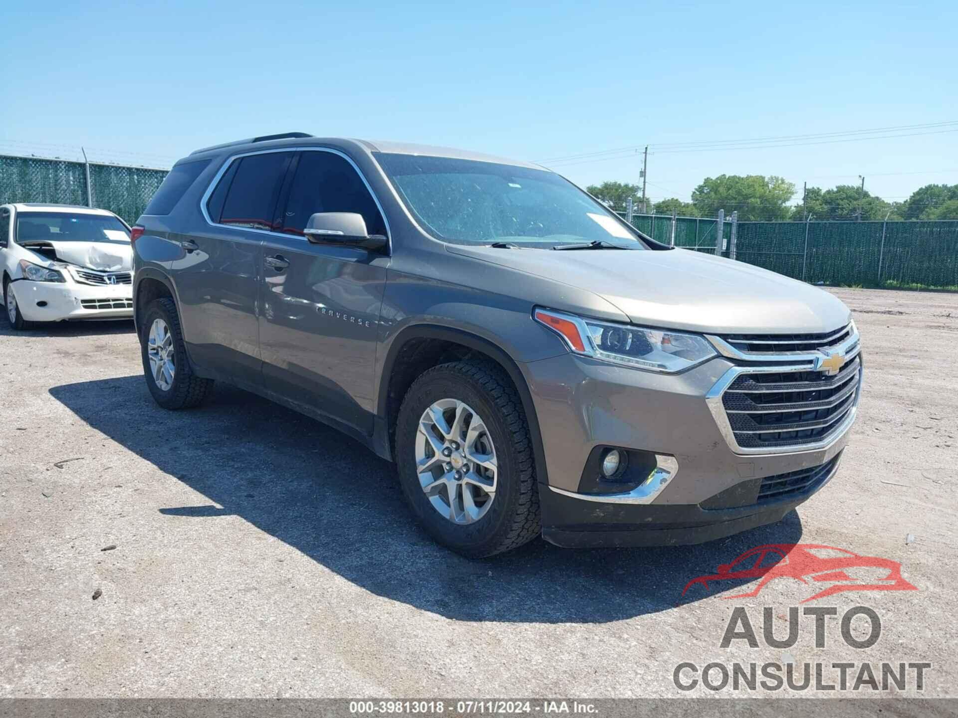 CHEVROLET TRAVERSE 2018 - 1GNEVGKW4JJ265007