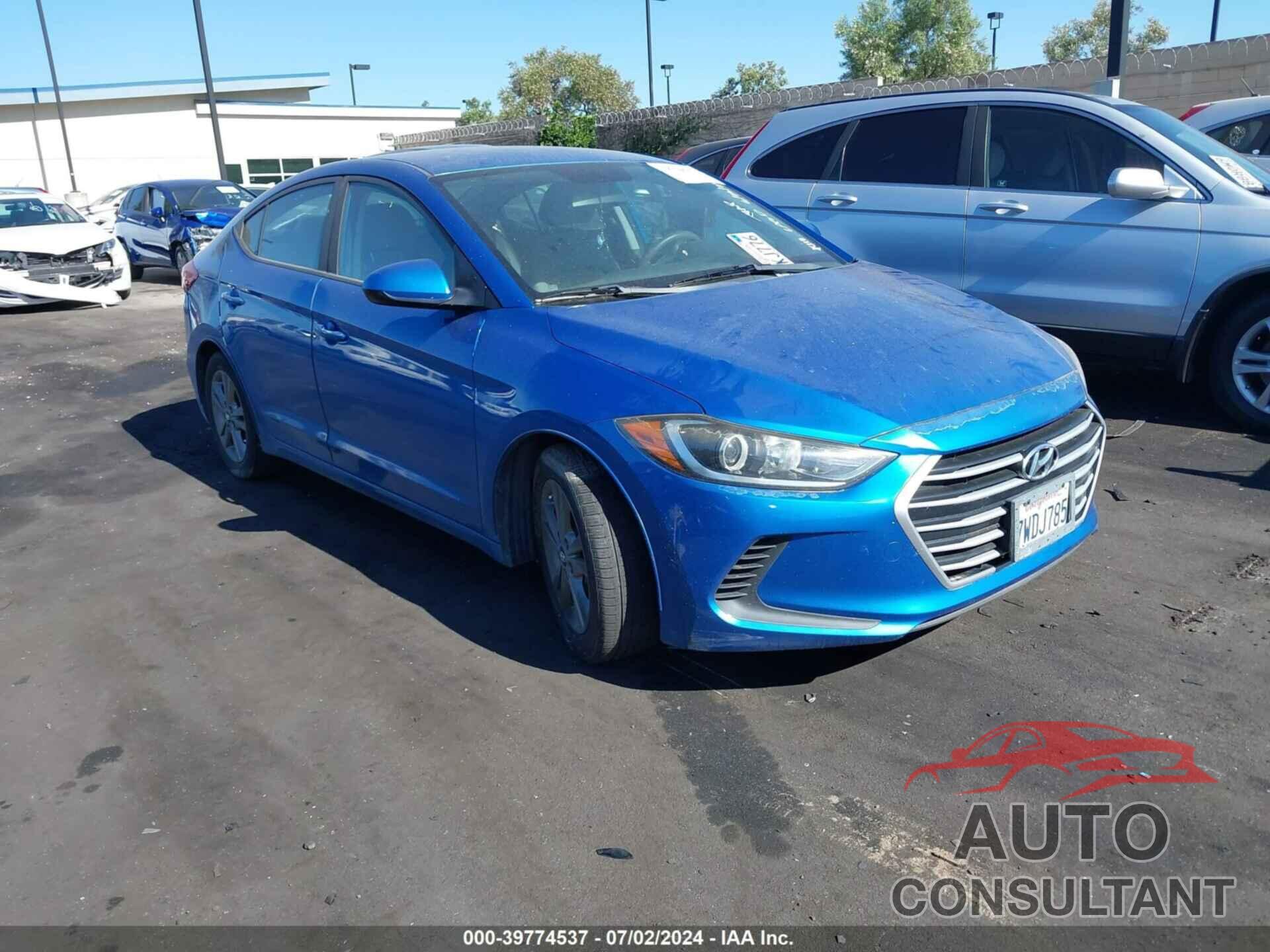 HYUNDAI ELANTRA 2017 - KMHD84LF0HU137733