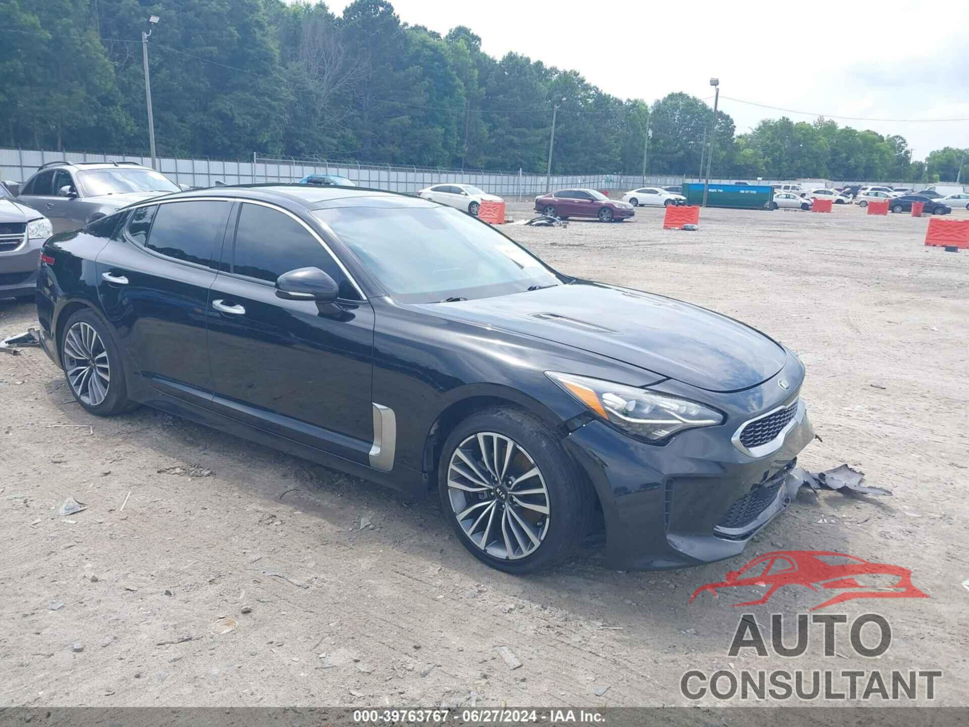 KIA STINGER 2018 - KNAE25LA2J6022711