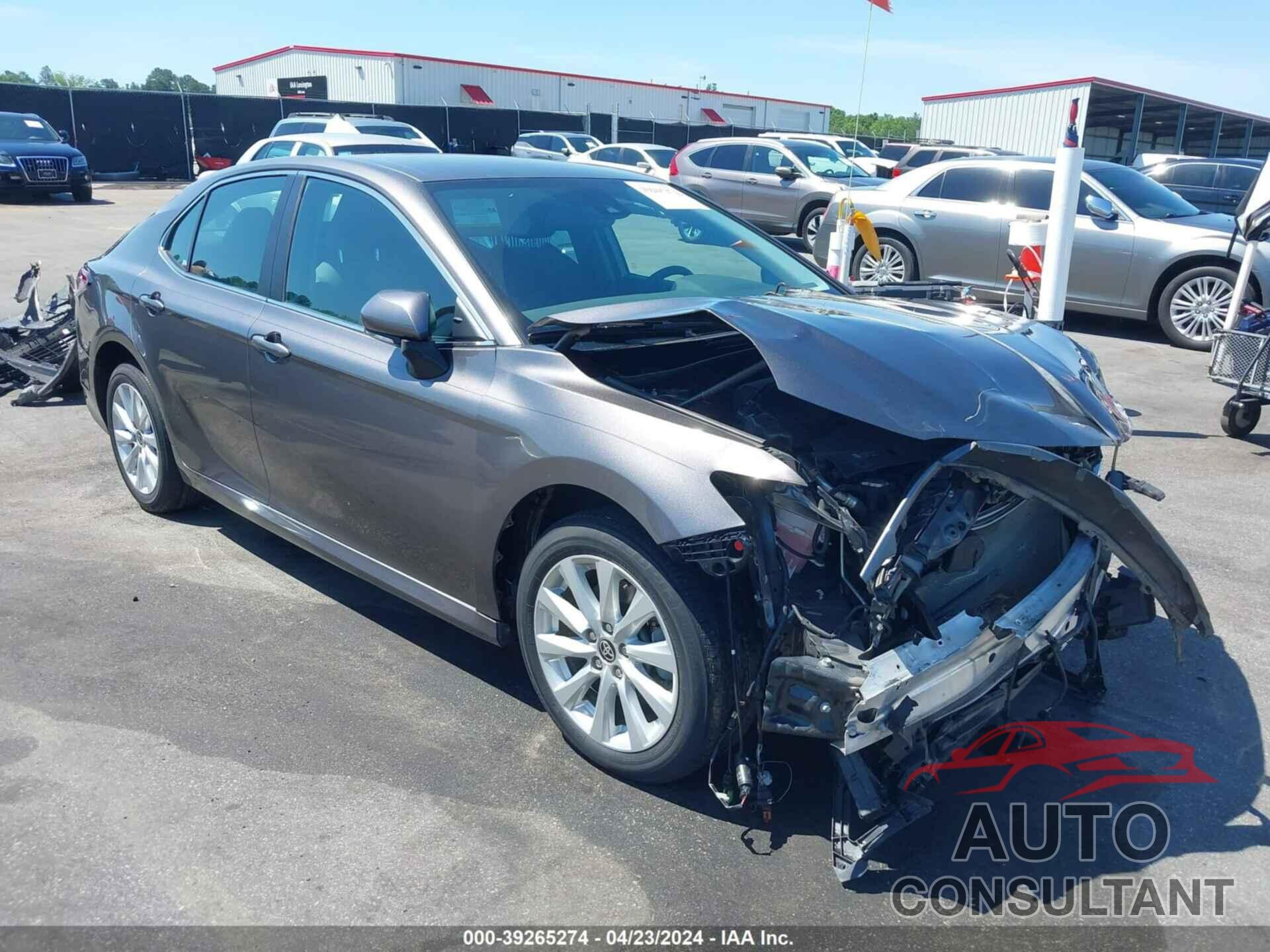 TOYOTA CAMRY 2020 - 4T1L11AK8LU990811