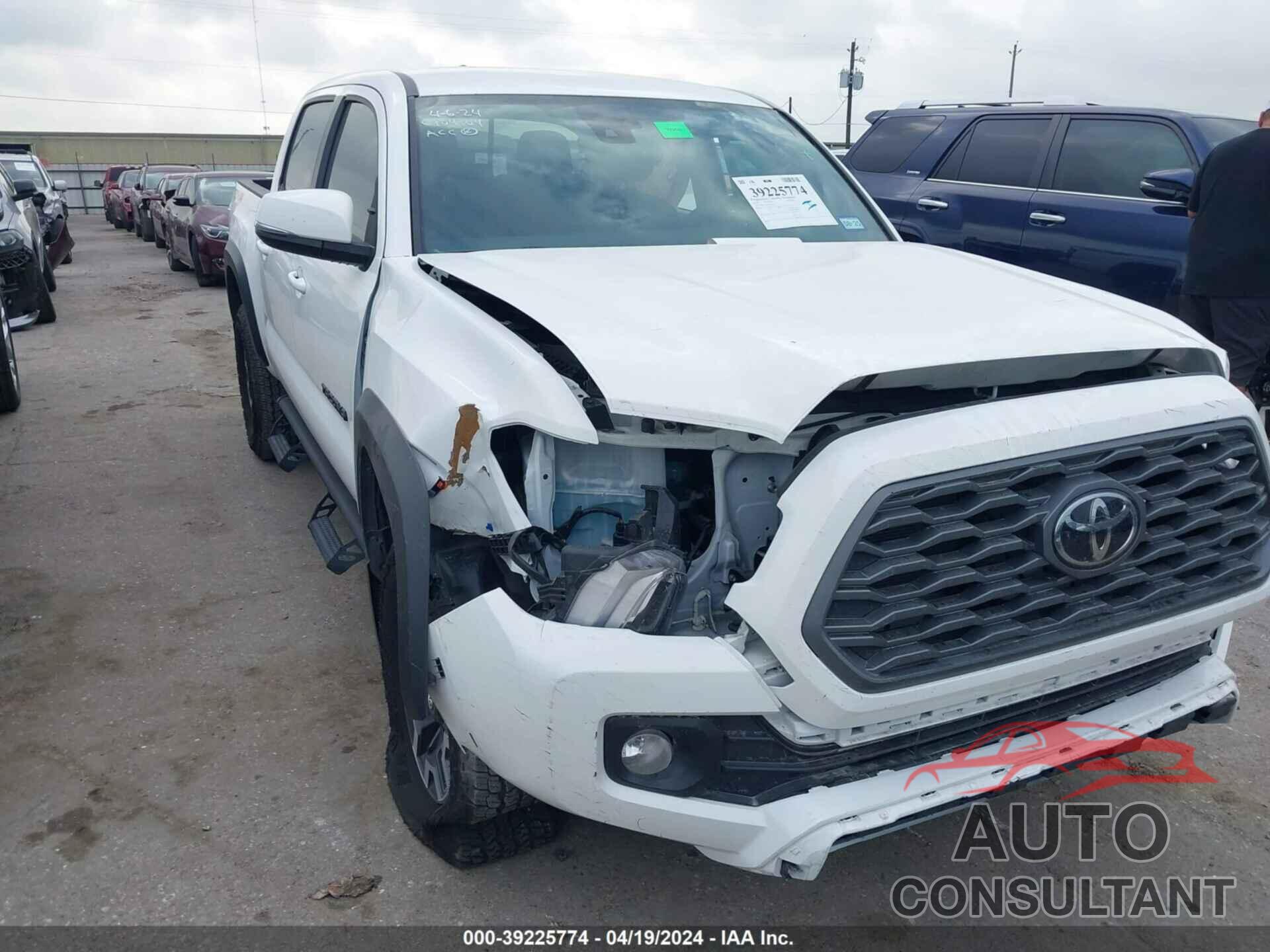TOYOTA TACOMA 2023 - 3TMCZ5AN9PM621433