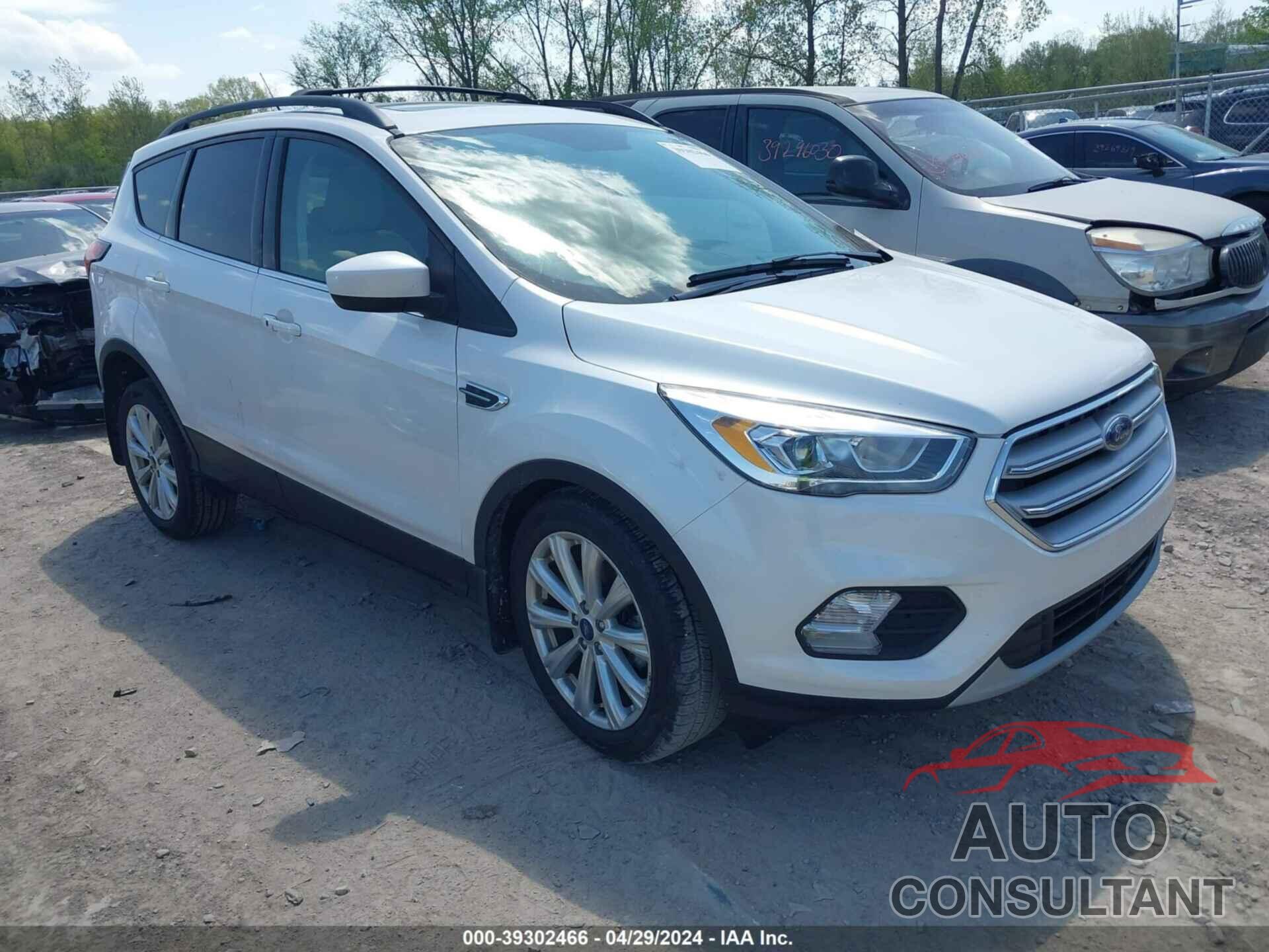 FORD ESCAPE 2019 - 1FMCU9HD6KUB31096