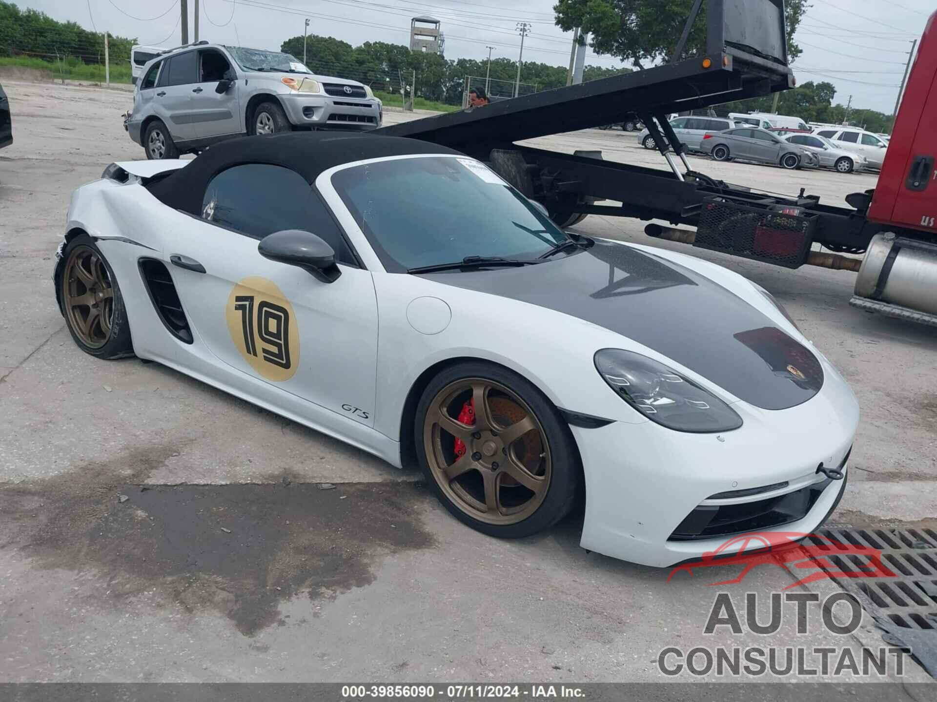 PORSCHE 718 BOXSTER 2018 - WP0CB2A81JS228747