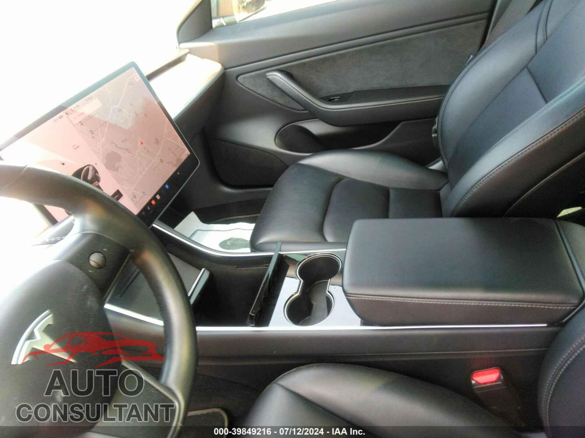 TESLA MODEL 3 2018 - 5YJ3E1EA9JF047245