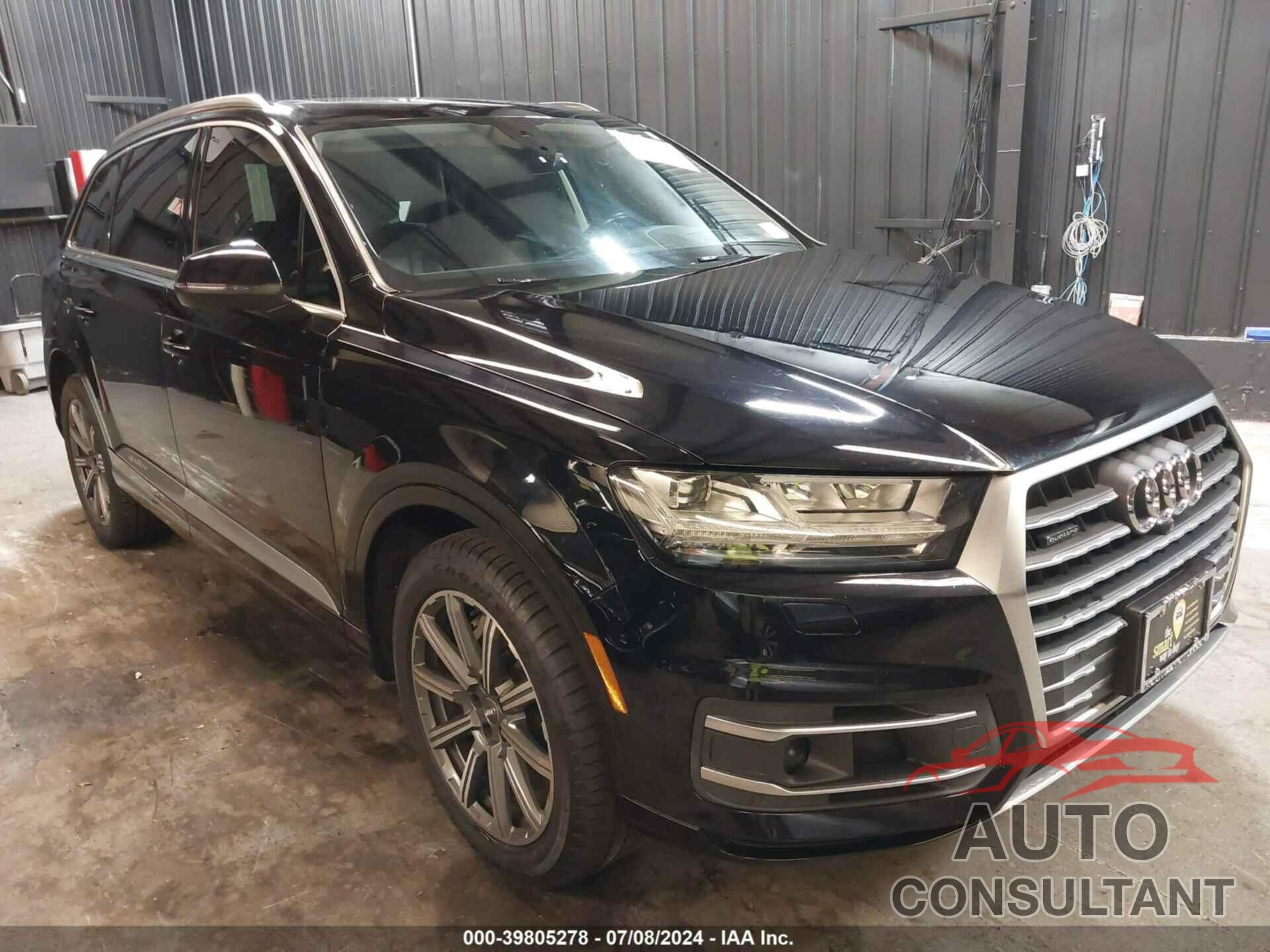 AUDI Q7 2018 - WA1VAAF76JD021677