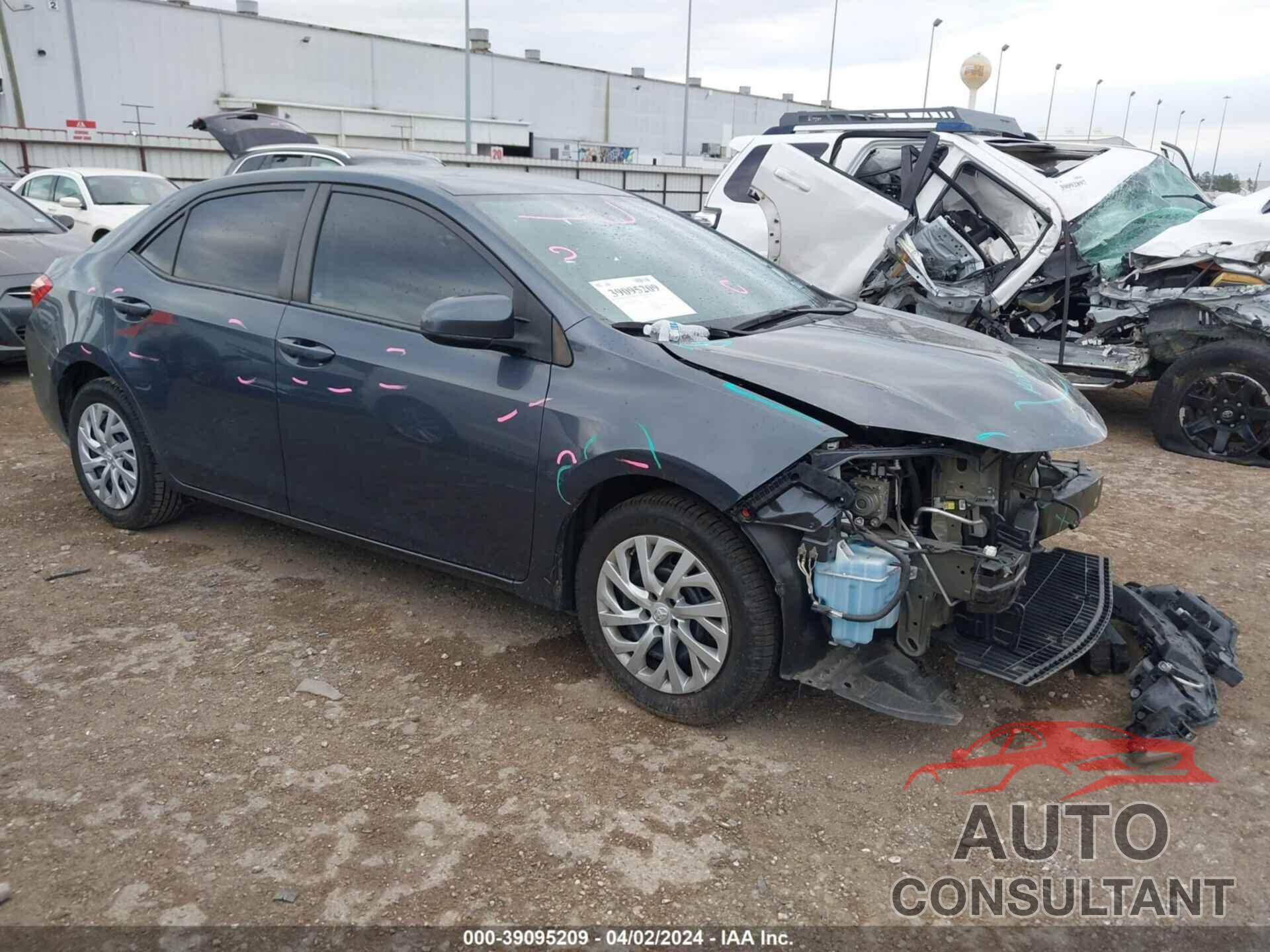 TOYOTA COROLLA 2017 - 5YFBURHE5HP694848
