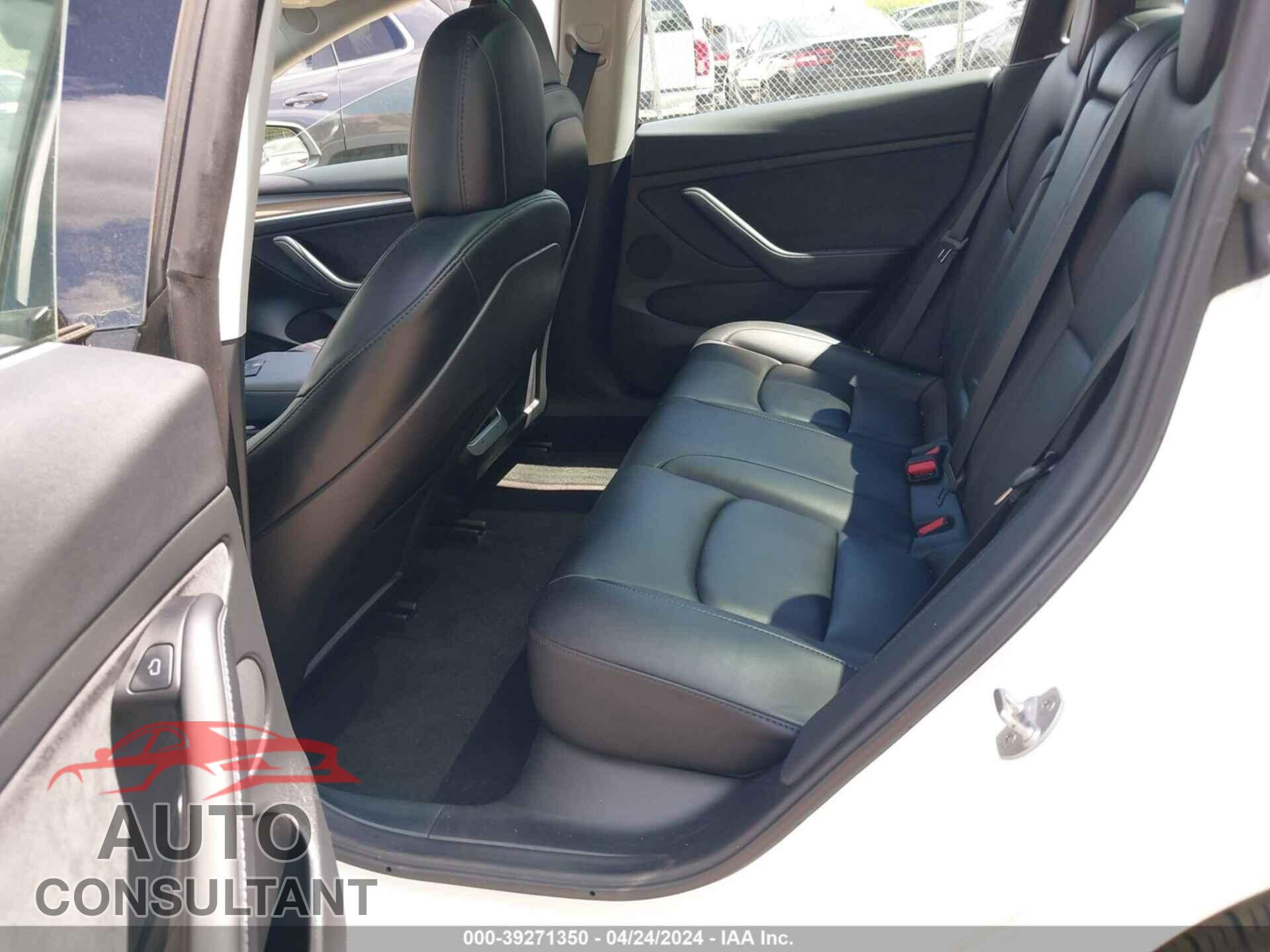 TESLA MODEL 3 2023 - 5YJ3E1EA2PF436883