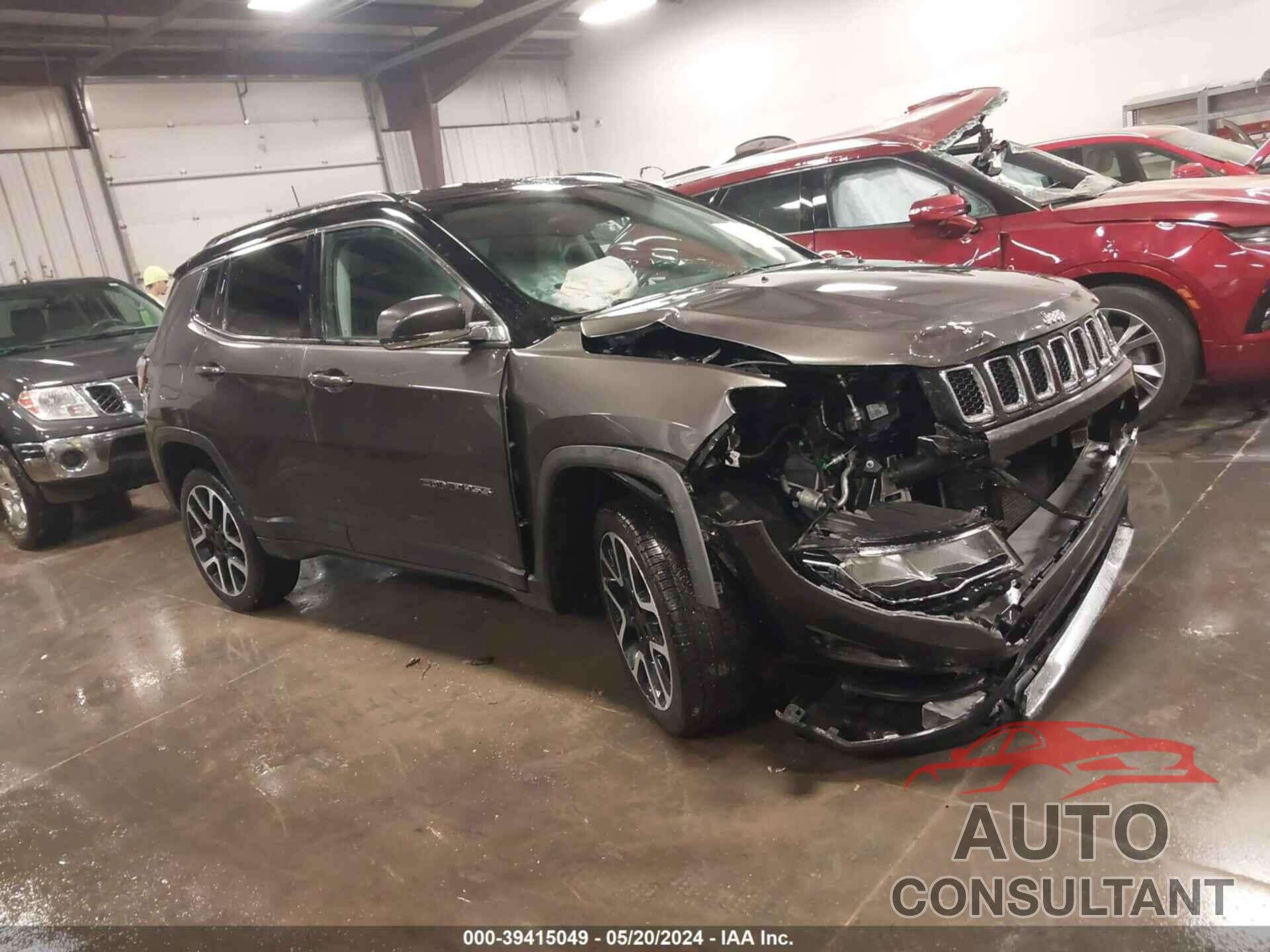 JEEP COMPASS 2018 - 3C4NJDCB3JT201743