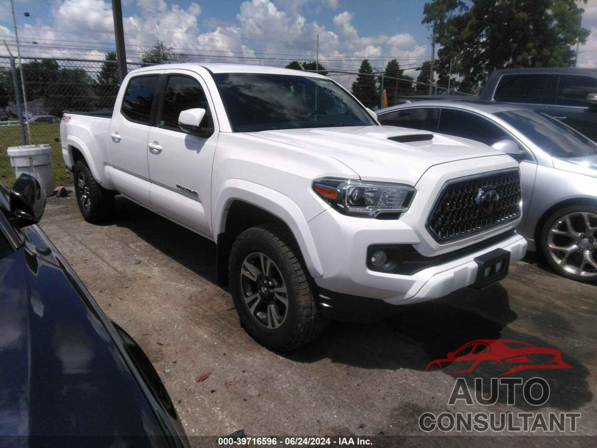 TOYOTA TACOMA 2019 - 5TFDZ5BNXKX038701
