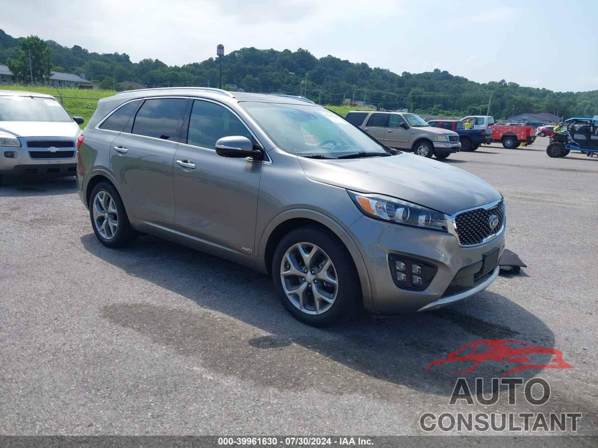 KIA SORENTO 2016 - 5XYPKDA18GG128062