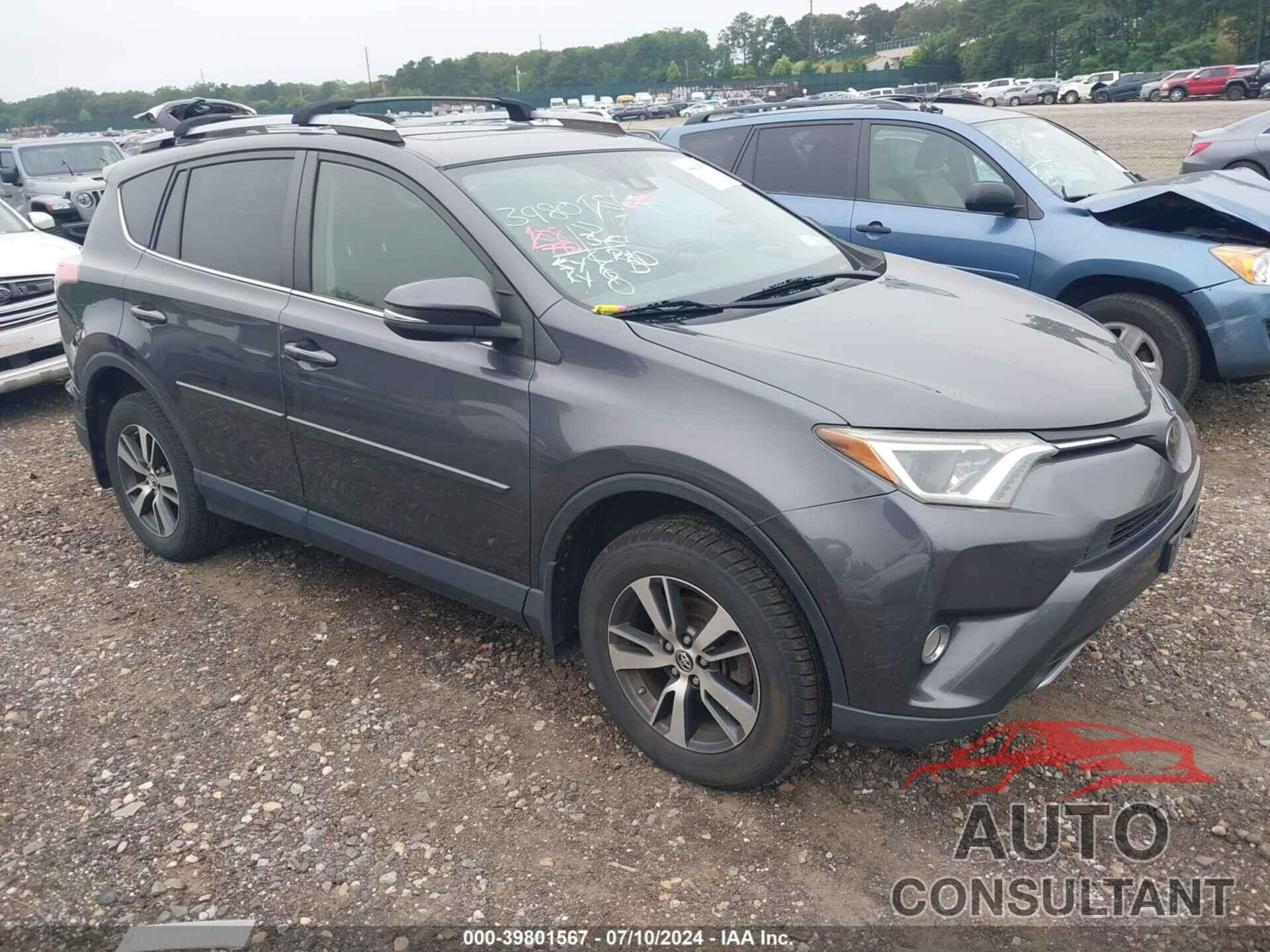 TOYOTA RAV4 2018 - JTMRFREV1JJ237865