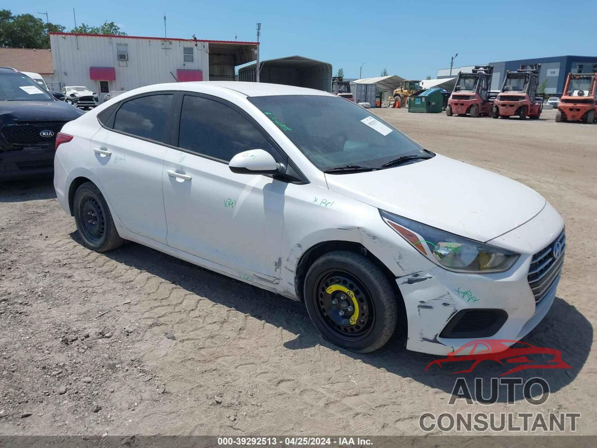 HYUNDAI ACCENT 2022 - 3KPC24A65NE181774