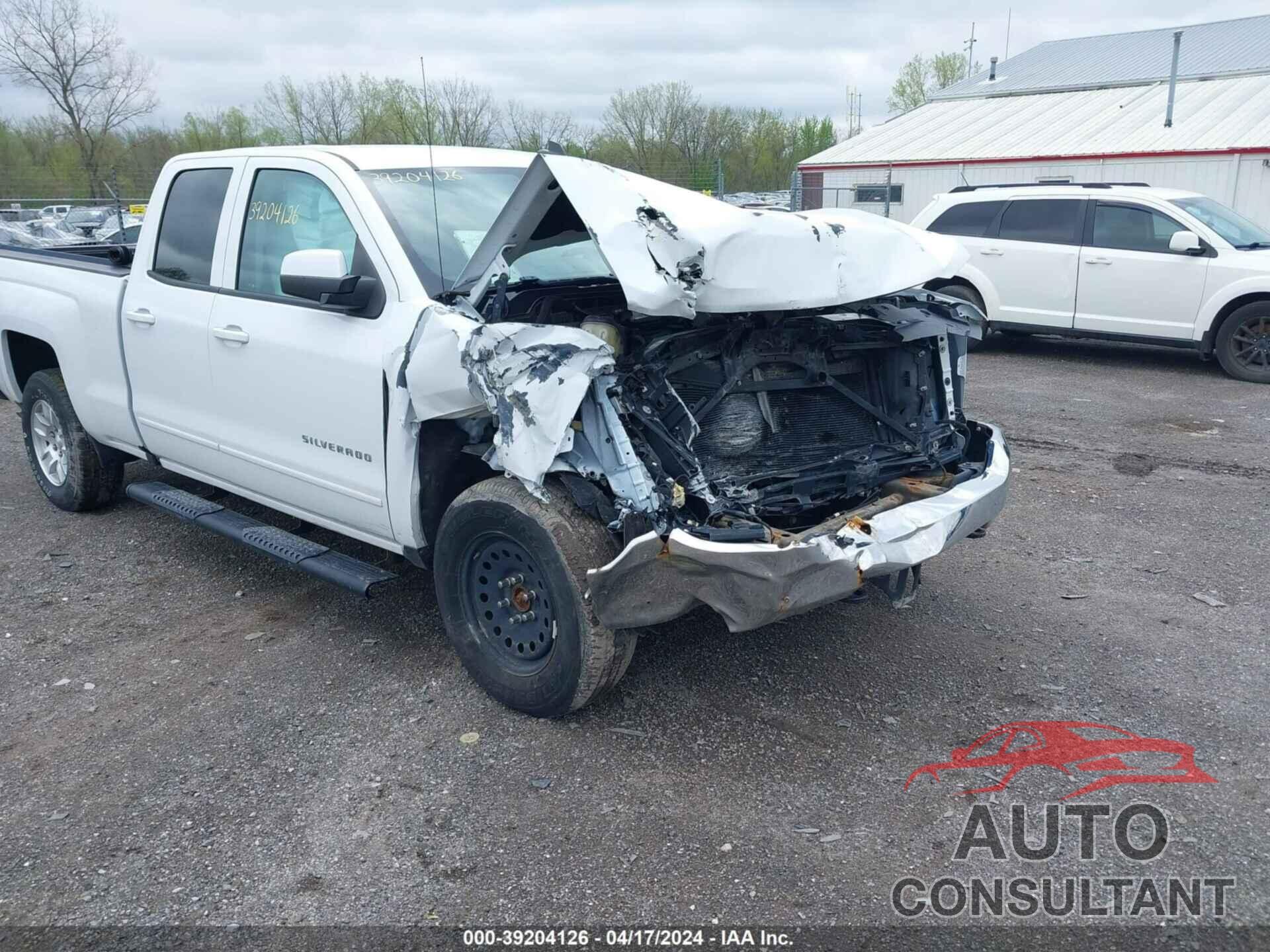 CHEVROLET SILVERADO 1500 2018 - 1GCVKREH4JZ295376