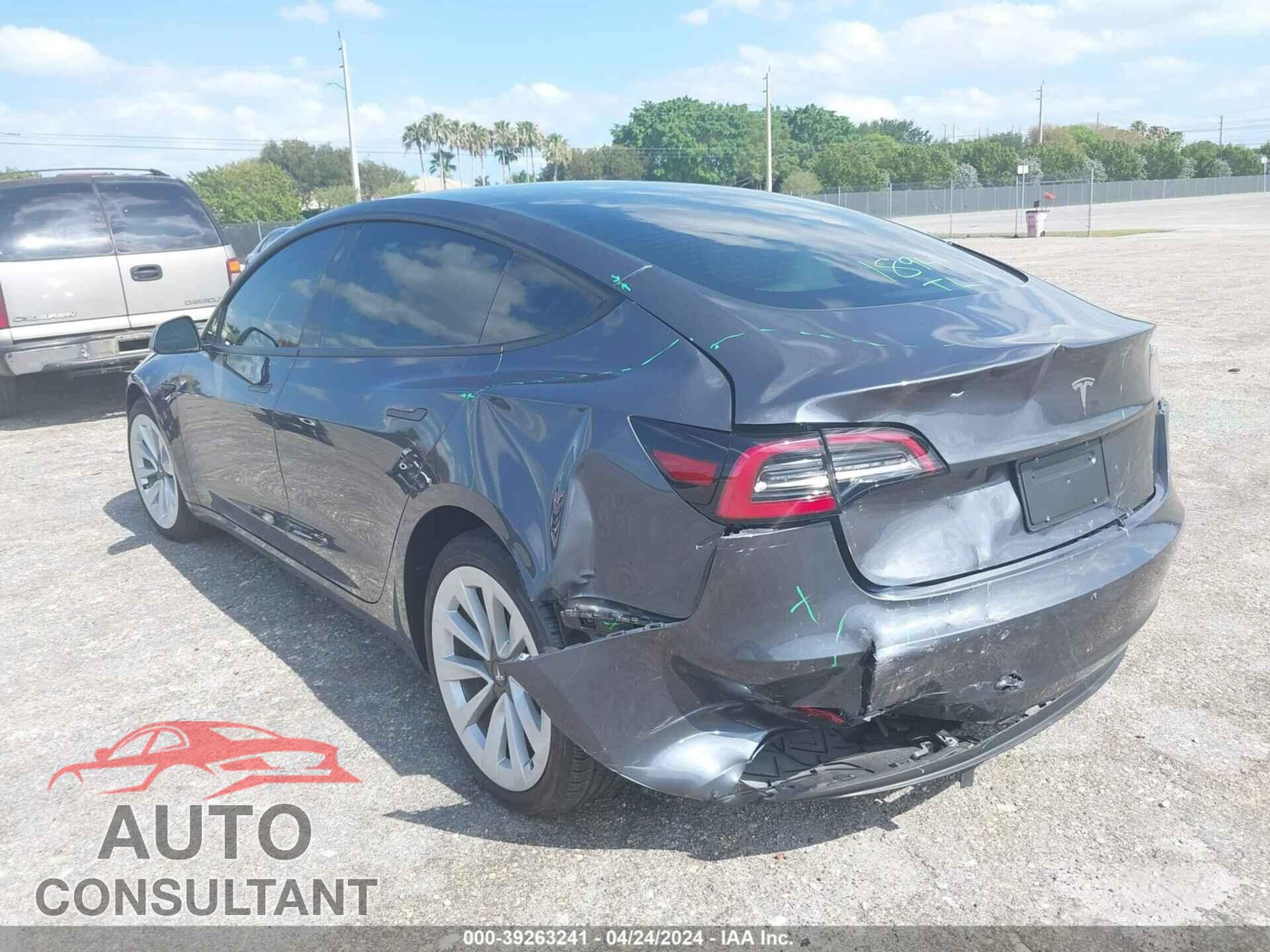 TESLA MODEL 3 2023 - 5YJ3E1EA8PF422955