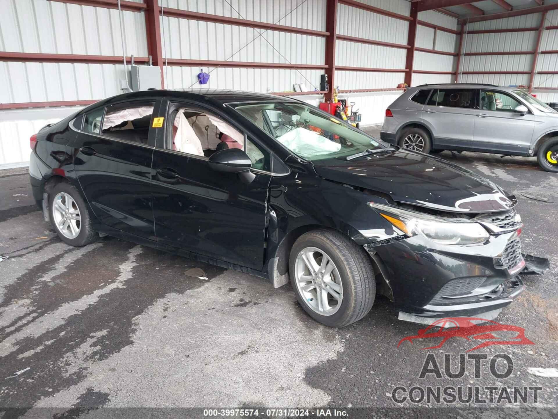 CHEVROLET CRUZE 2017 - 1G1BE5SM5H7125434