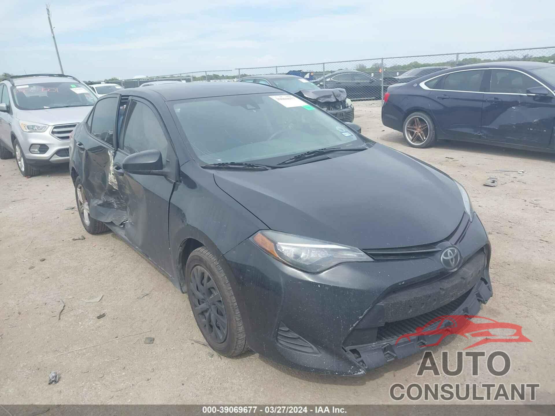 TOYOTA COROLLA 2018 - 5YFBURHE7JP755395