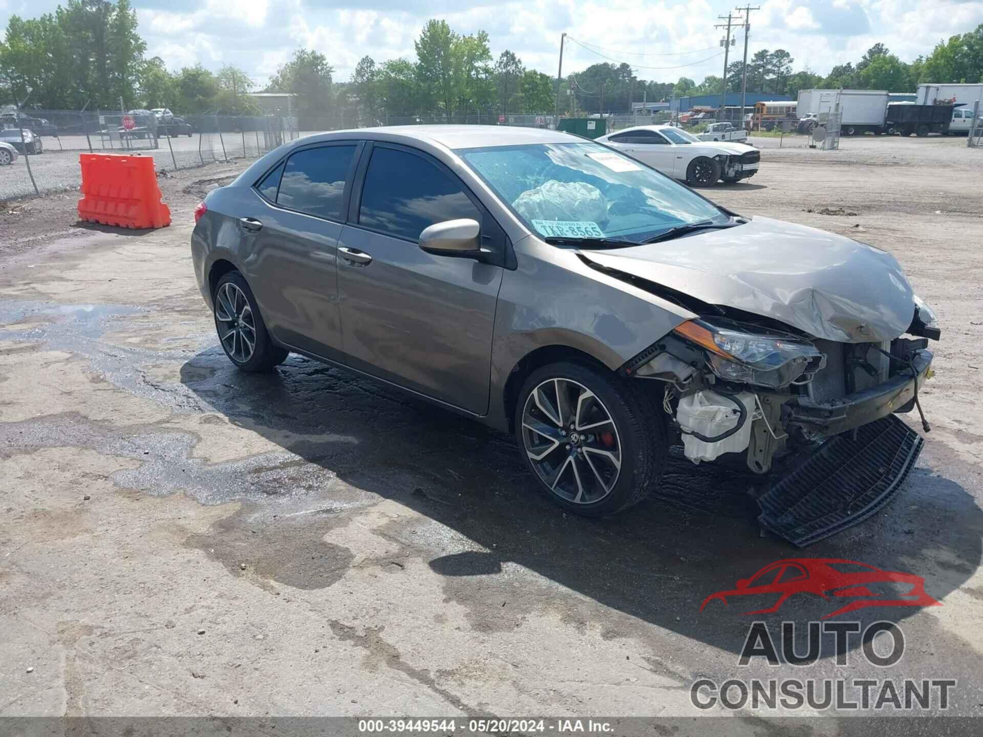 TOYOTA COROLLA 2017 - 5YFBURHE5HP579294