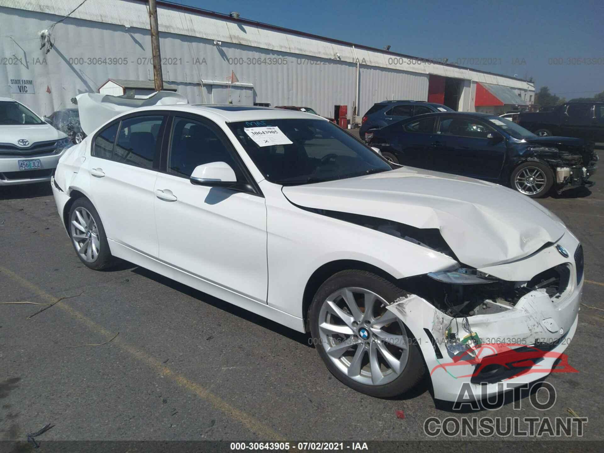 BMW 3 SERIES 2016 - WBA8E5G51GNT94413