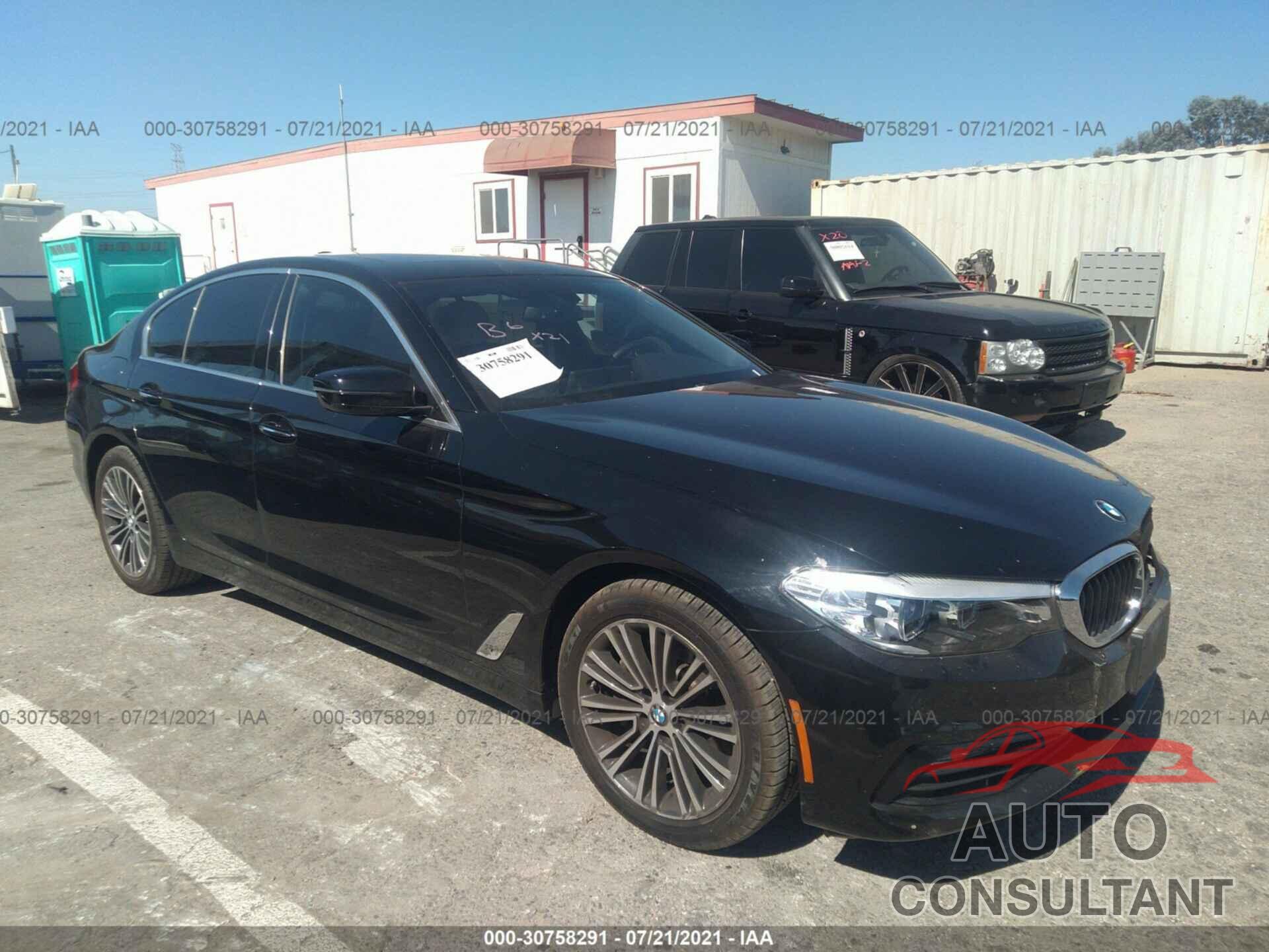 BMW 5 SERIES 2018 - WBAJA5C5XJWA36444