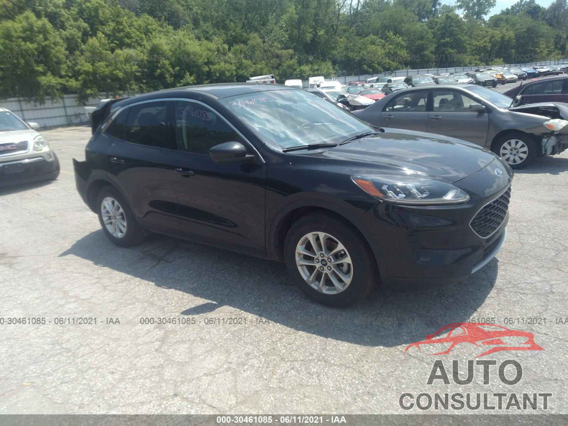 FORD ESCAPE 2020 - 1FMCU0G67LUB00861