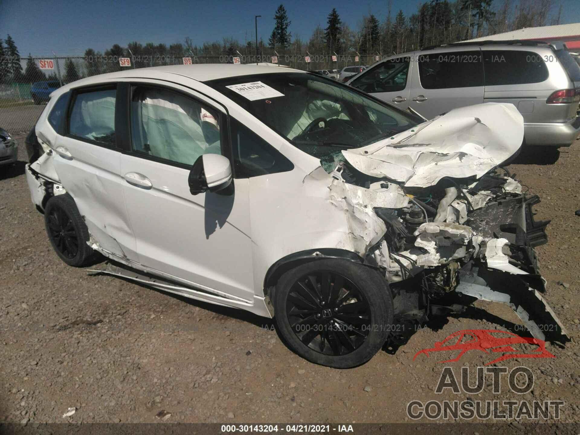 HONDA FIT 2018 - 3HGGK5H6XJM713602