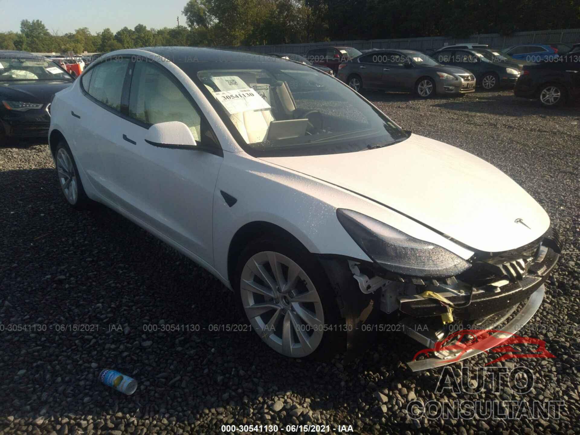 TESLA MODEL 3 2021 - 5YJ3E1EB2MF903451