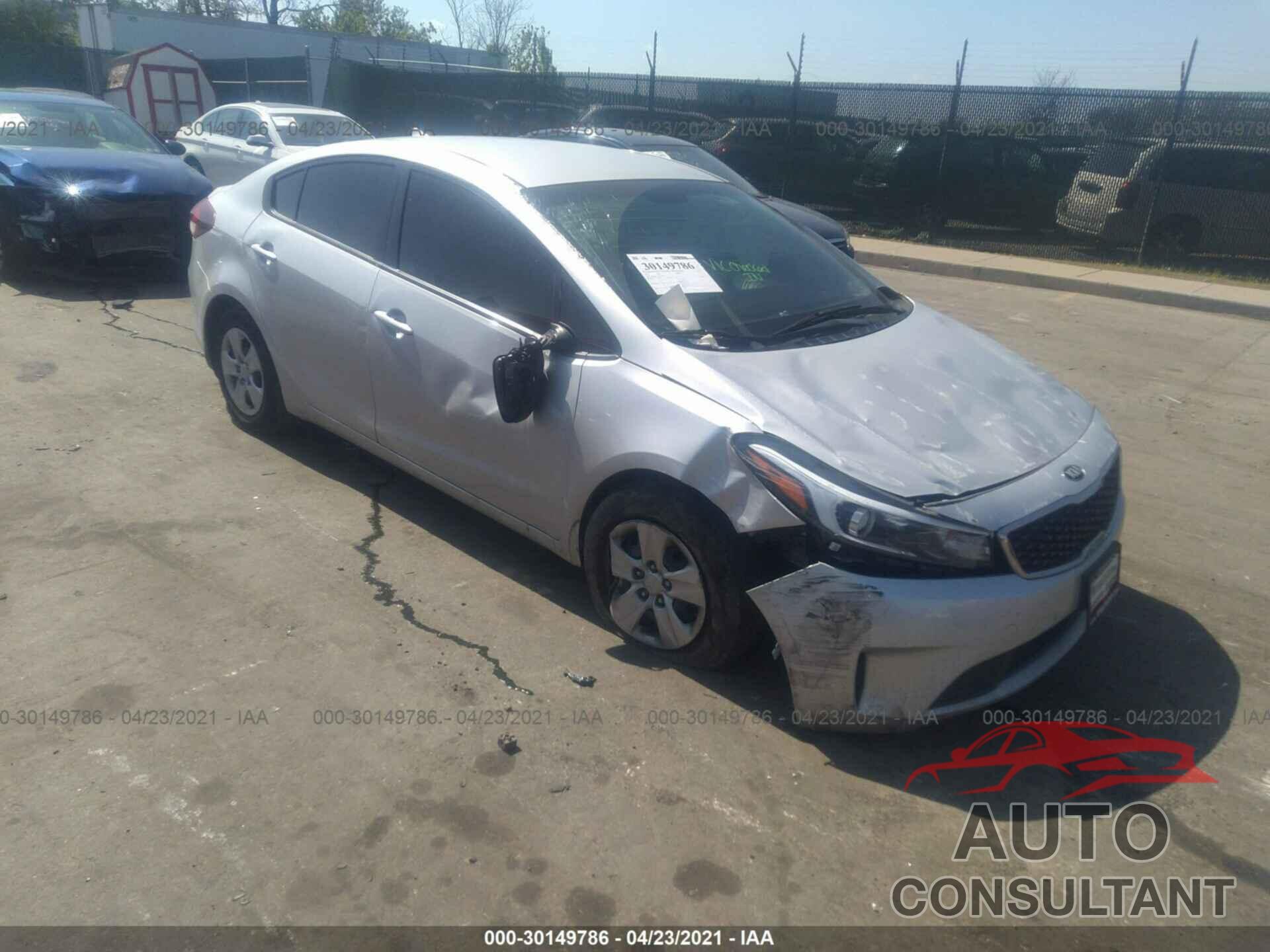 KIA FORTE 2018 - 3KPFK4A75JE230309