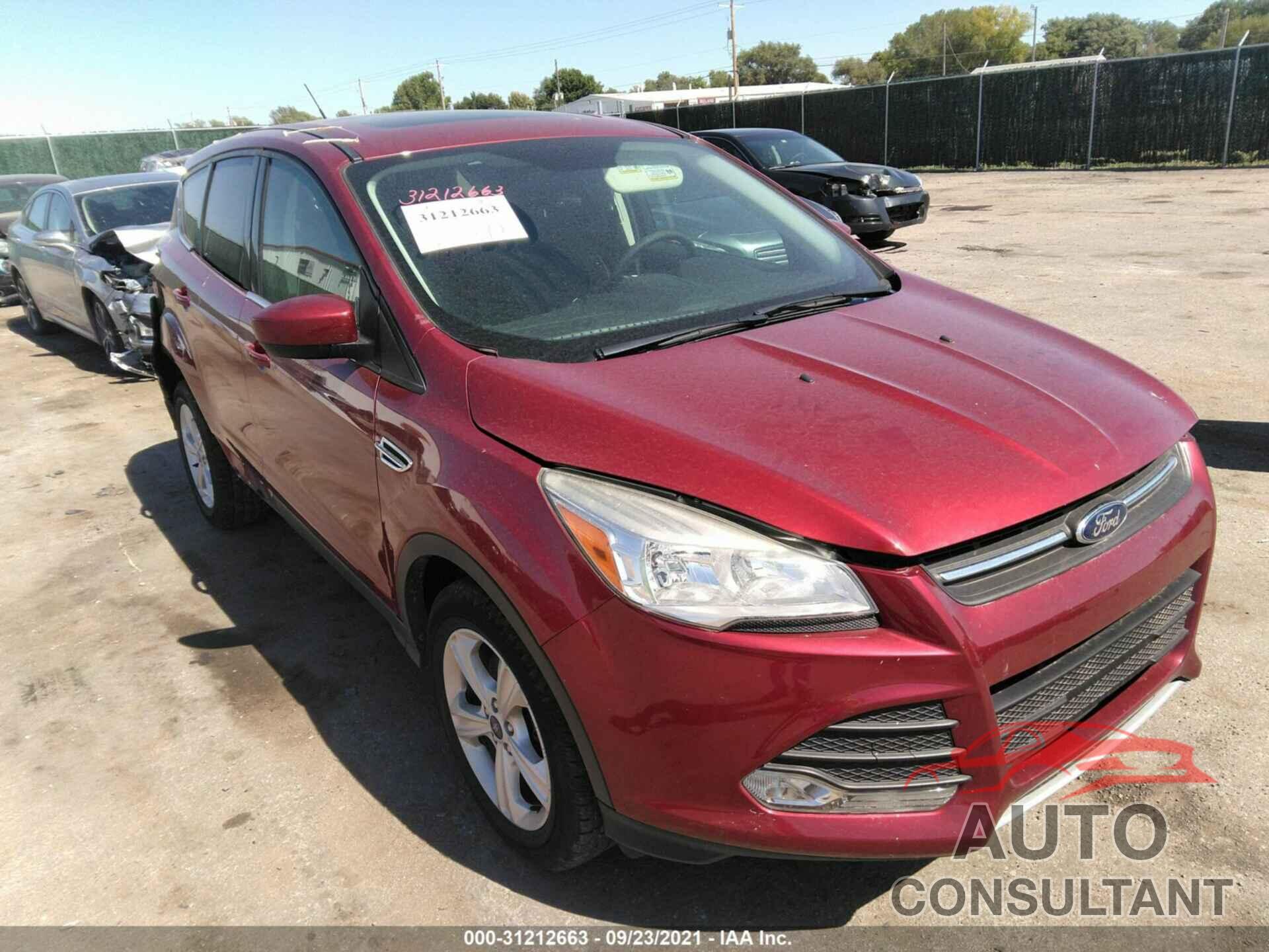 FORD ESCAPE 2016 - 1FMCU0G9XGUC10786