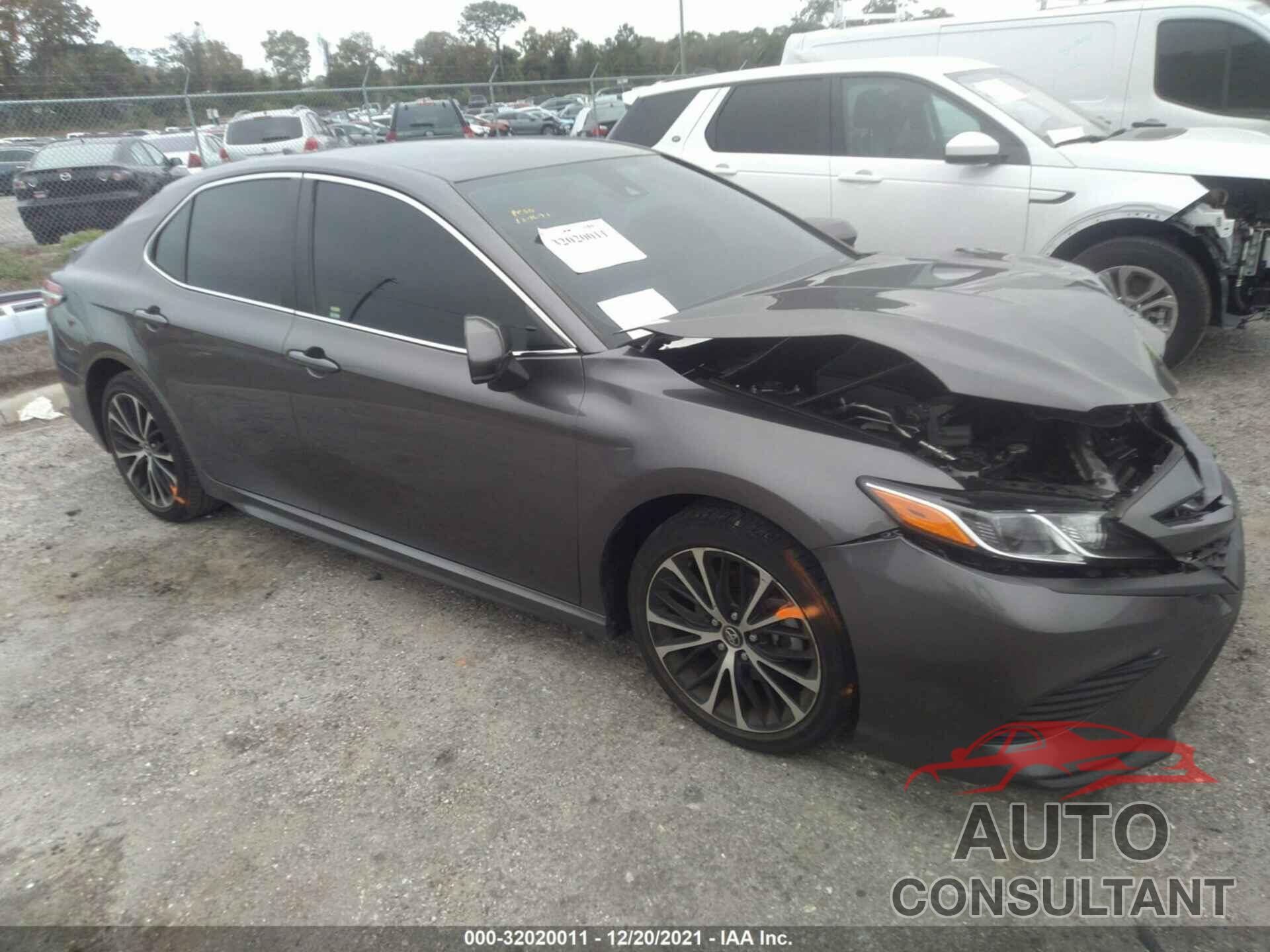 TOYOTA CAMRY 2020 - 4T1G11AK0LU337696