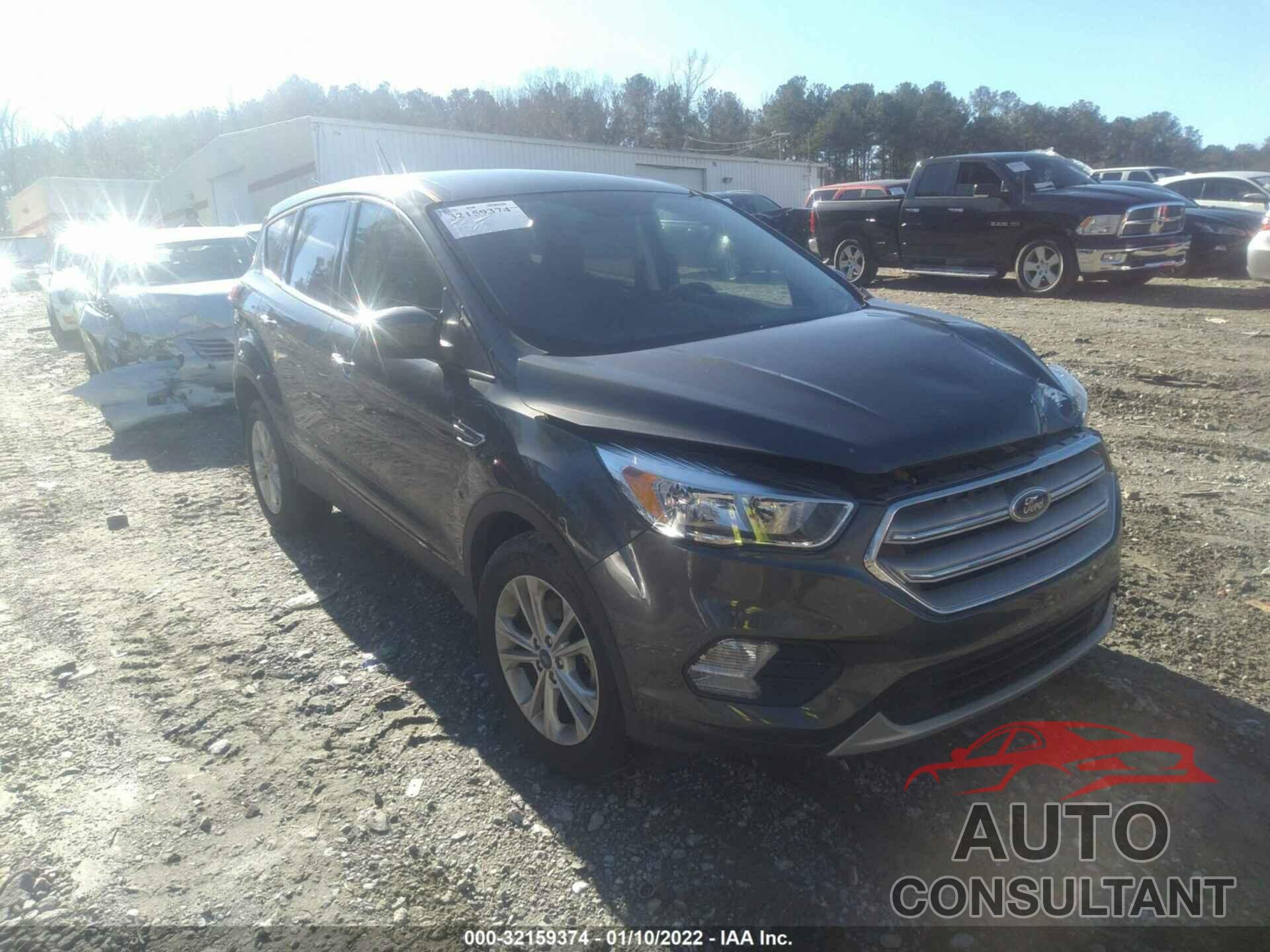 FORD ESCAPE 2019 - 1FMCU0GD8KUC19158