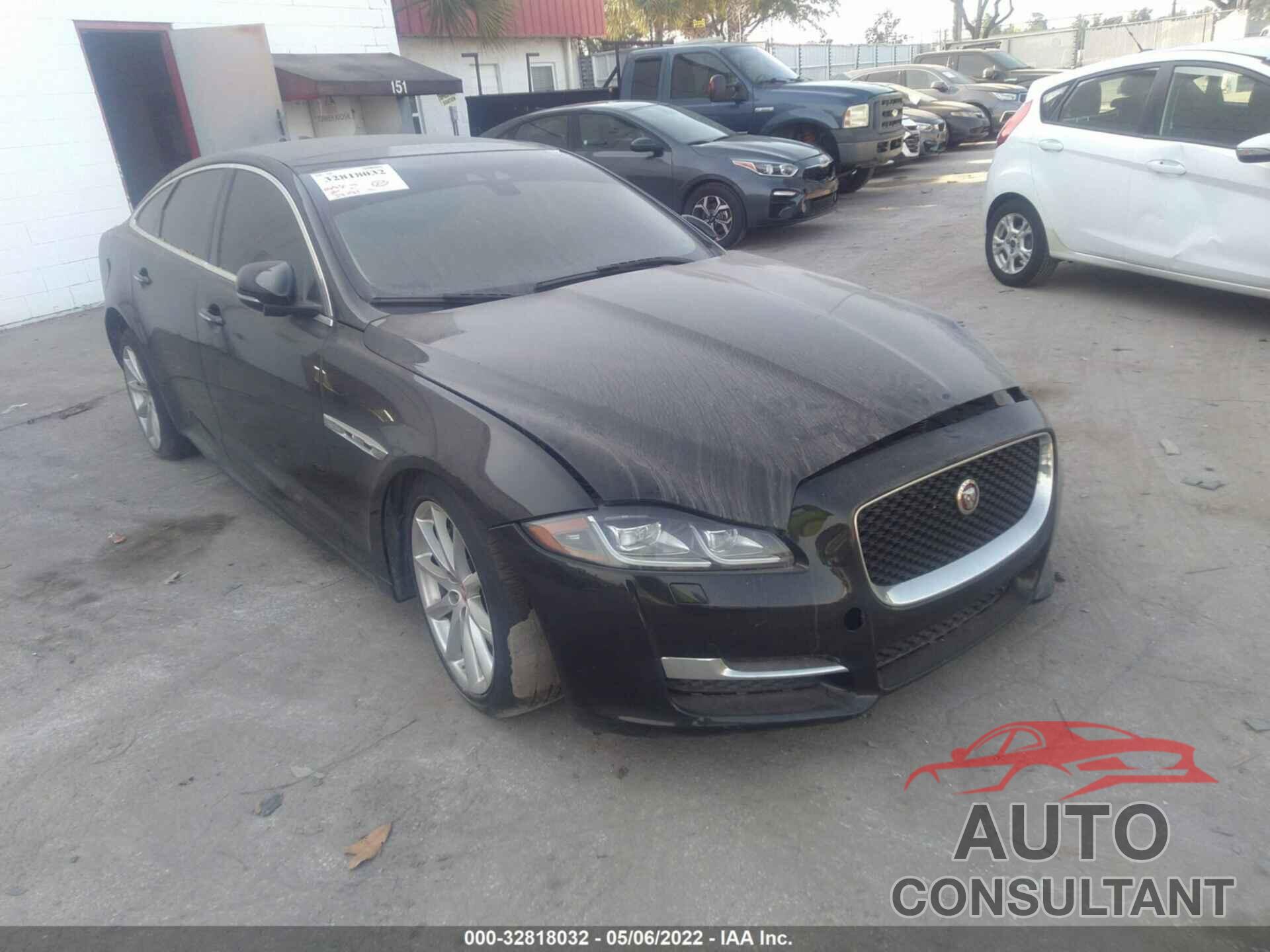 JAGUAR XJ 2018 - SAJWA1C74J8W14298