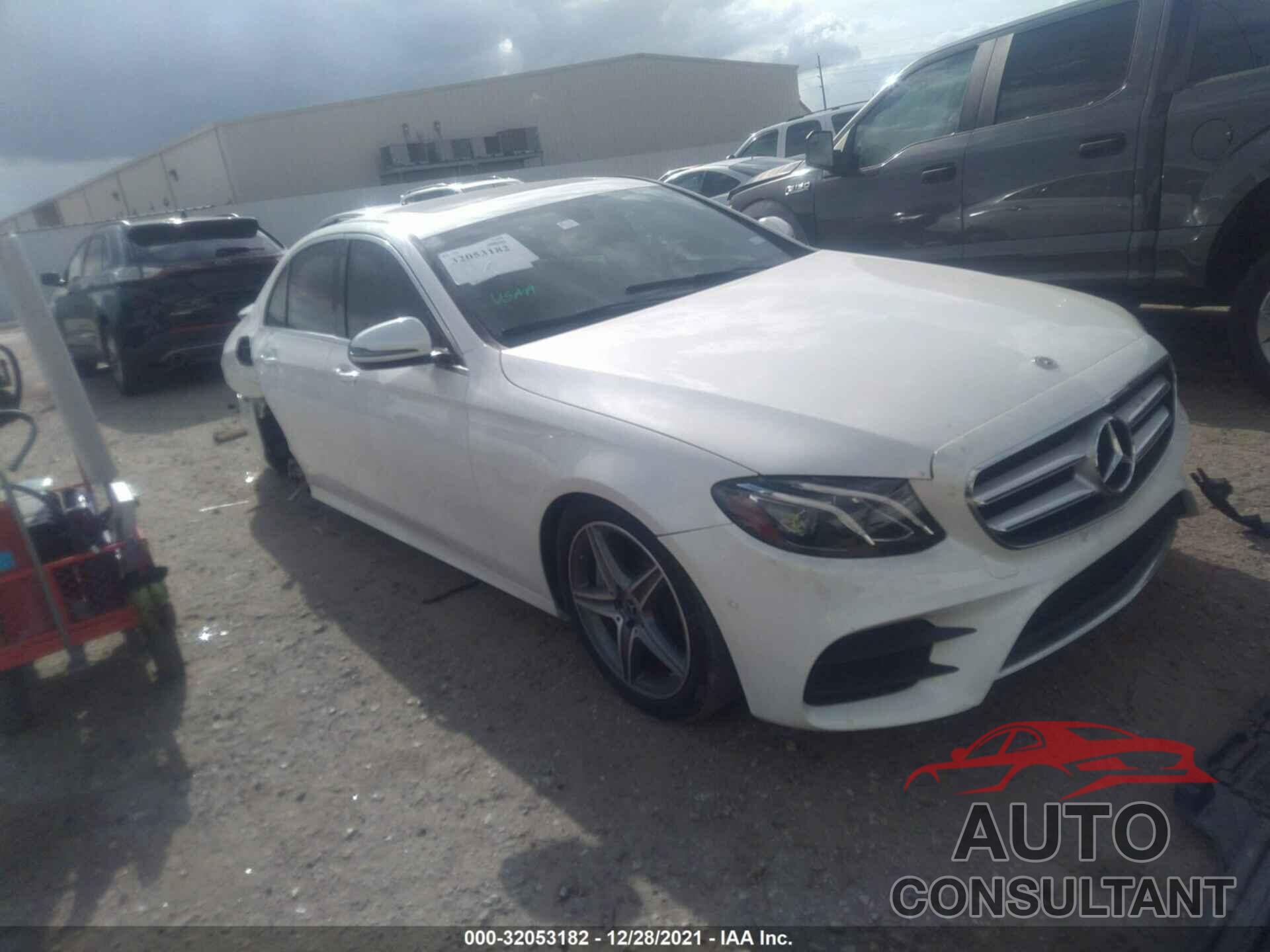 MERCEDES-BENZ E-CLASS 2018 - WDDZF4JBXJA326340