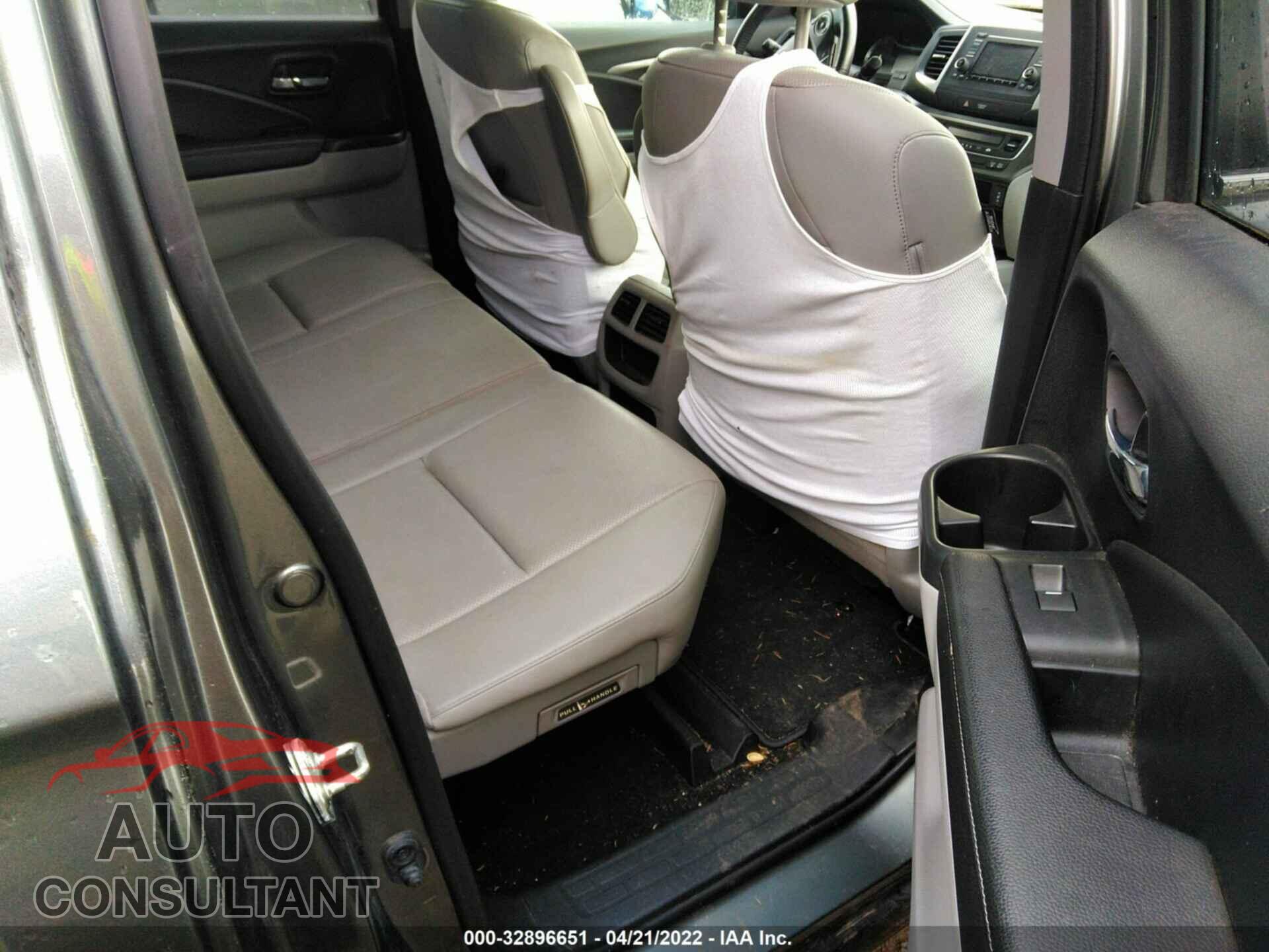 HONDA RIDGELINE 2017 - 5FPYK3F52HB012088