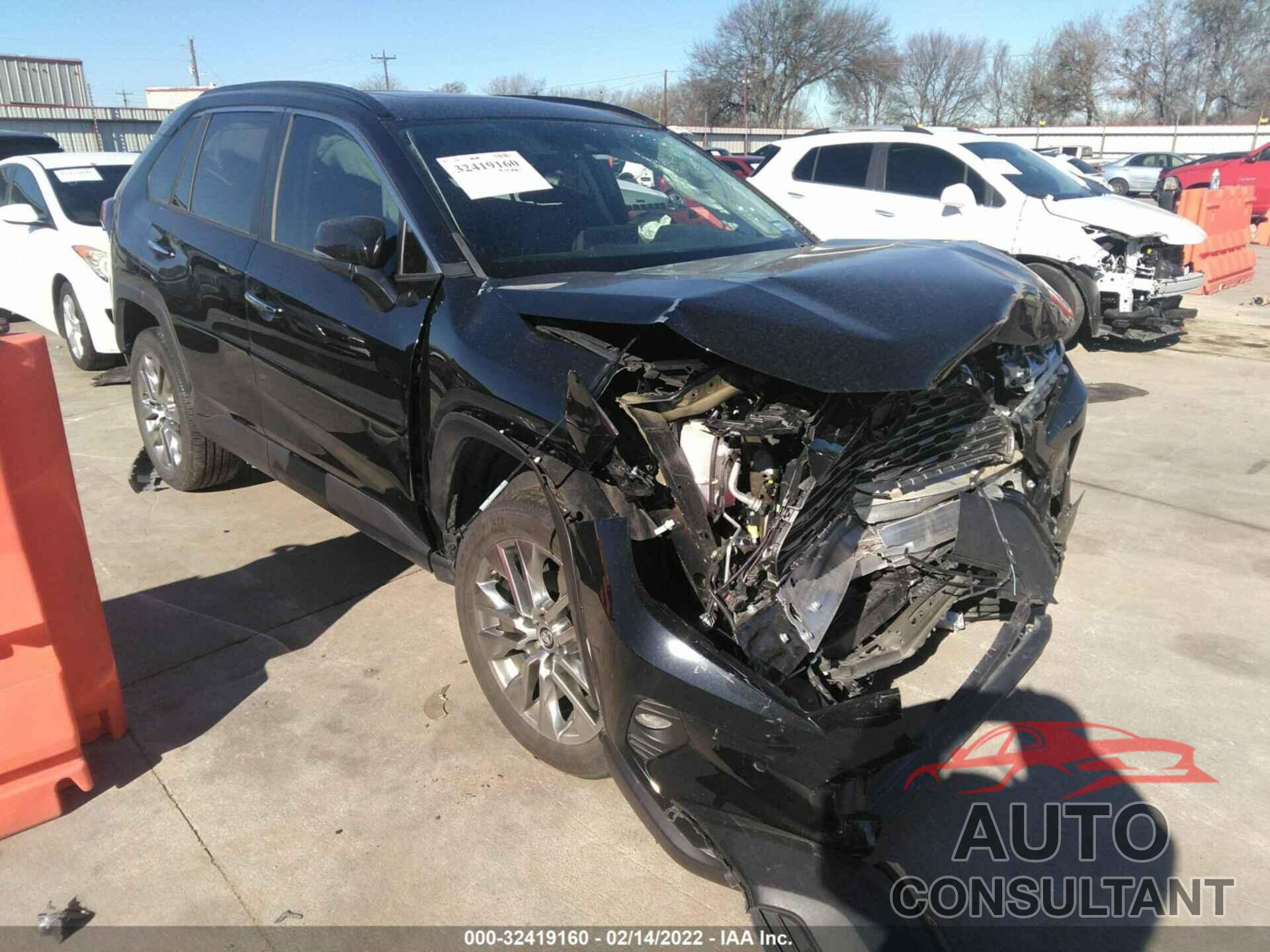 TOYOTA RAV4 2019 - 2T3Y1RFV6KC009051
