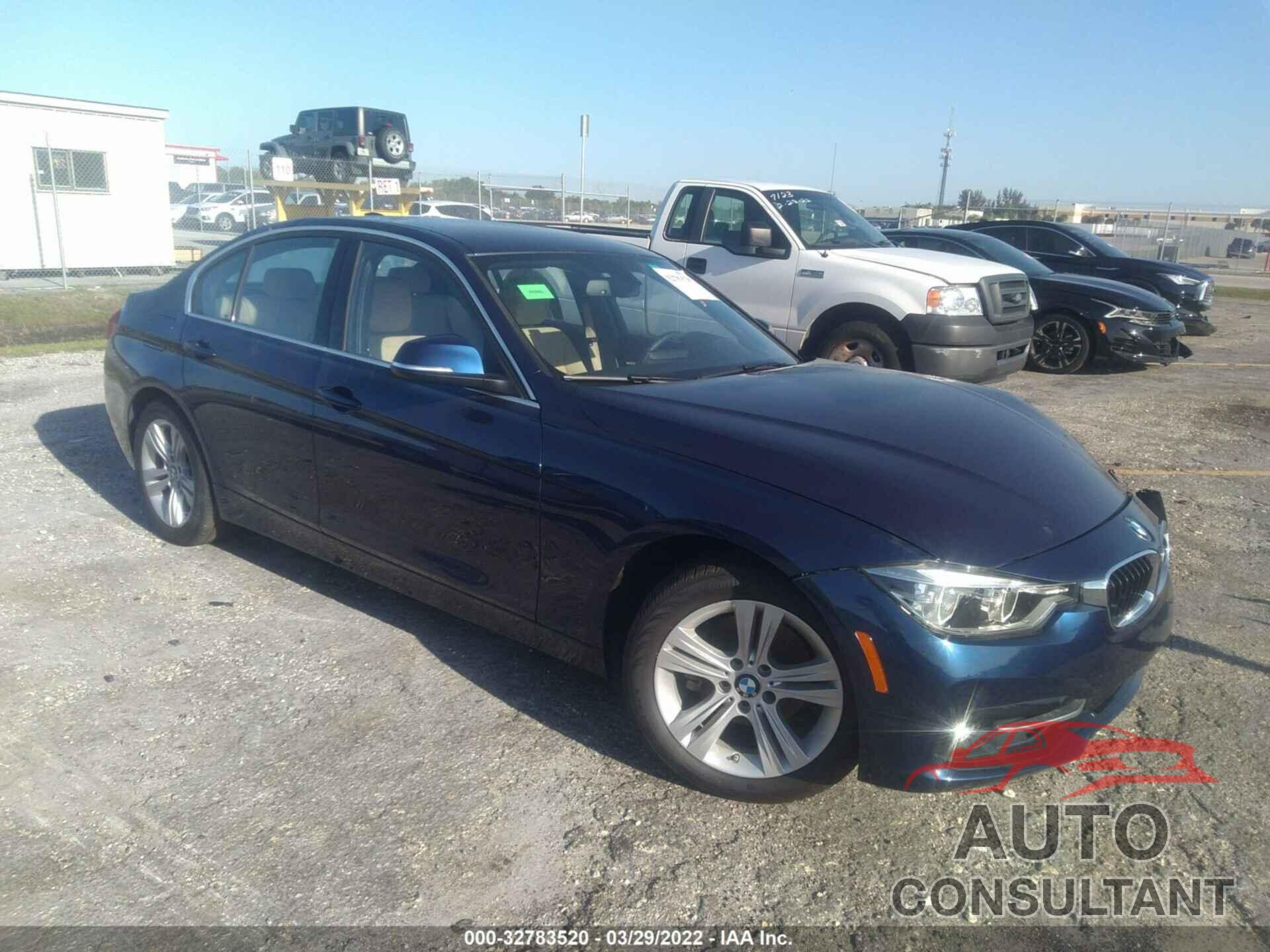 BMW 3 SERIES 2018 - WBA8B9C5XJK677374