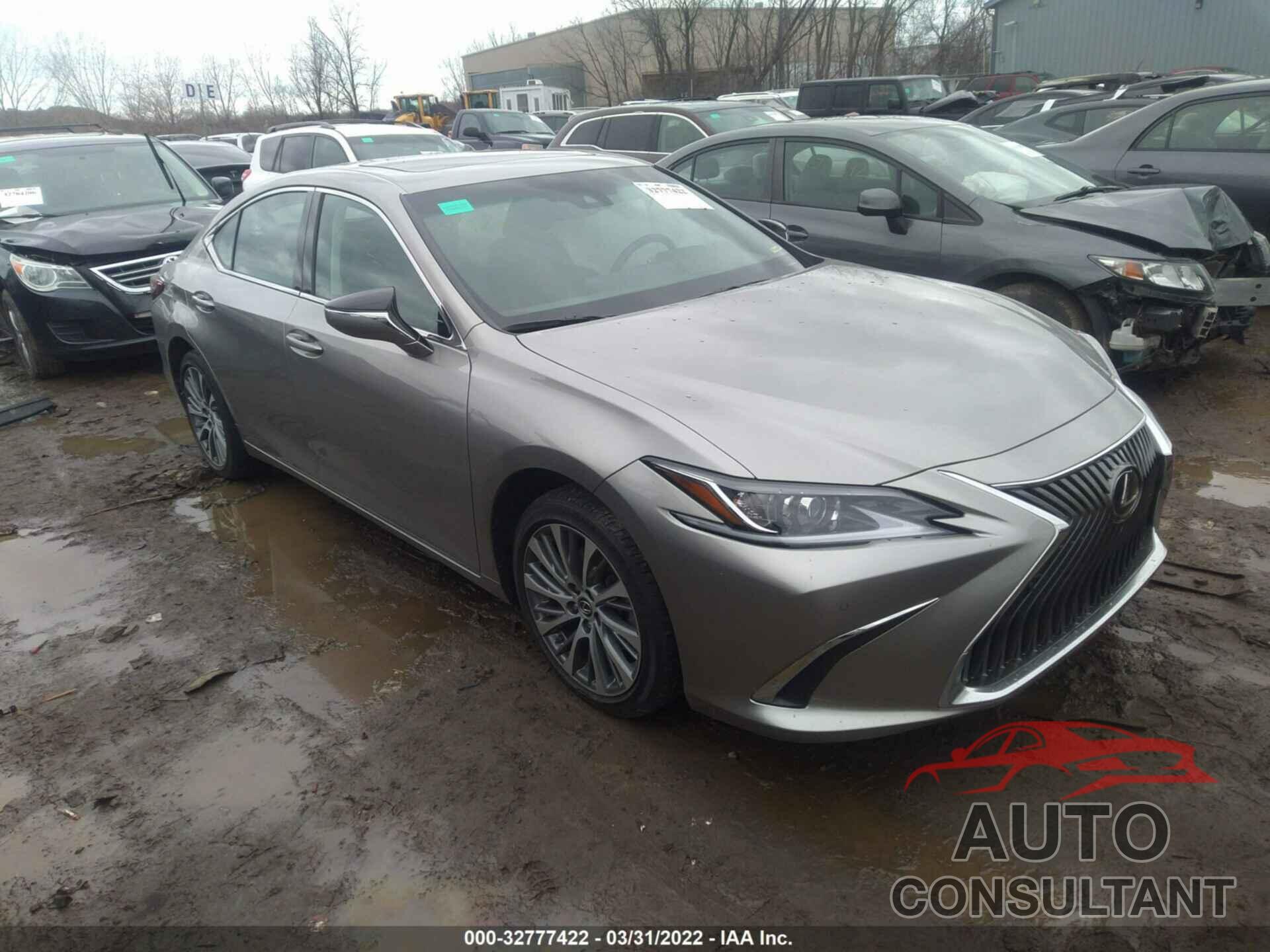 LEXUS ES 2019 - 58ABZ1B13KU049087