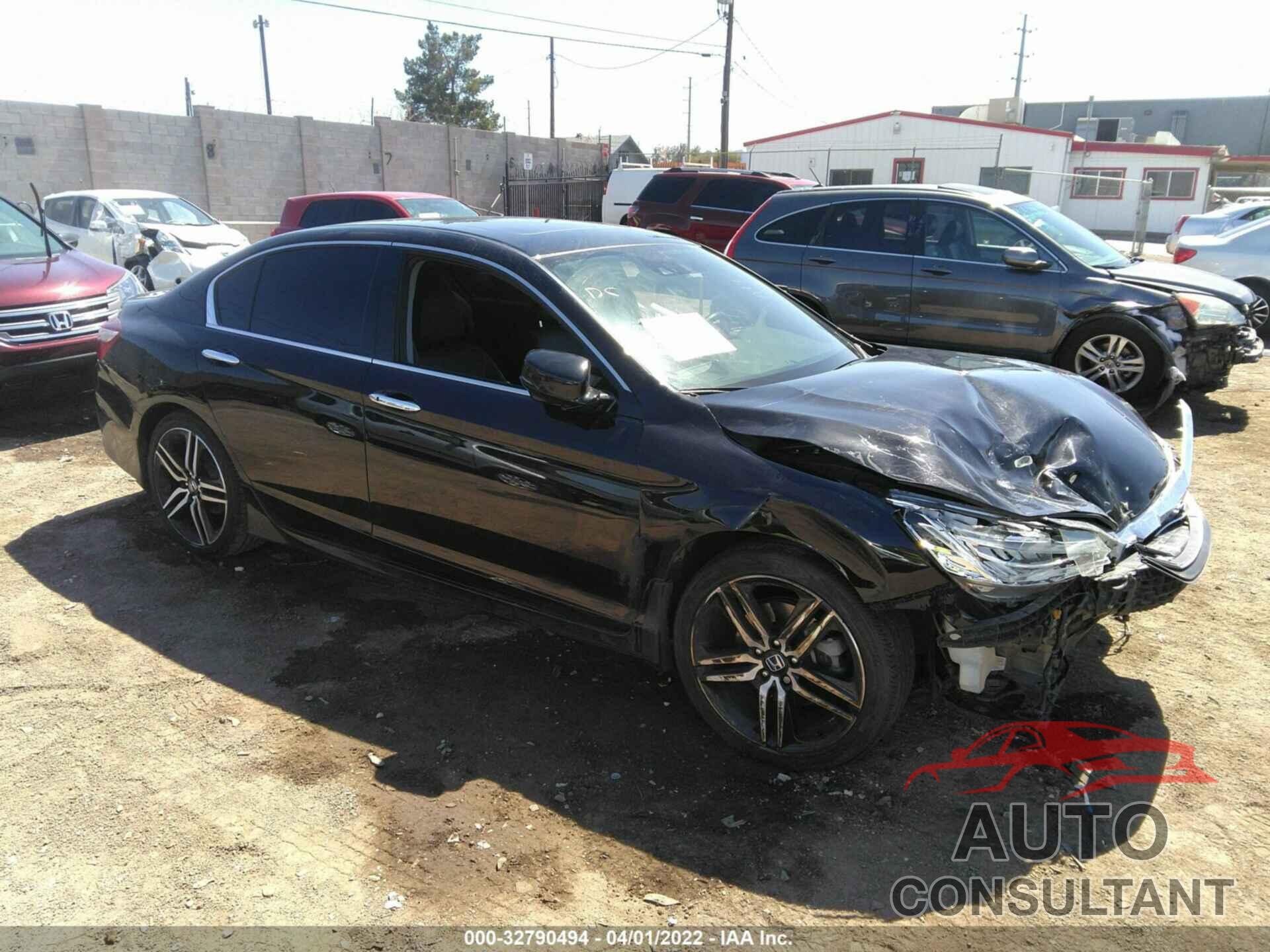 HONDA ACCORD SEDAN 2017 - 1HGCR3F92HA037553