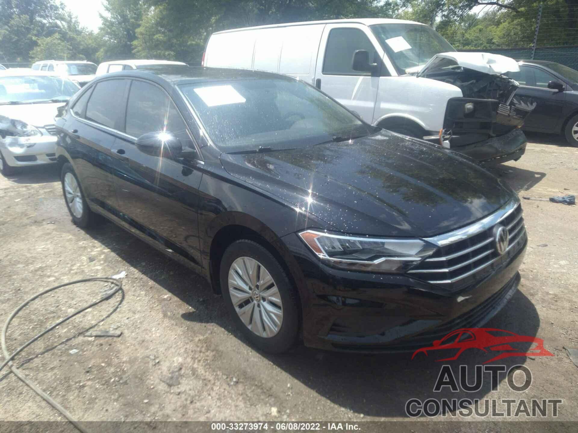 VOLKSWAGEN JETTA 2019 - 3VWC57BU1KM210773