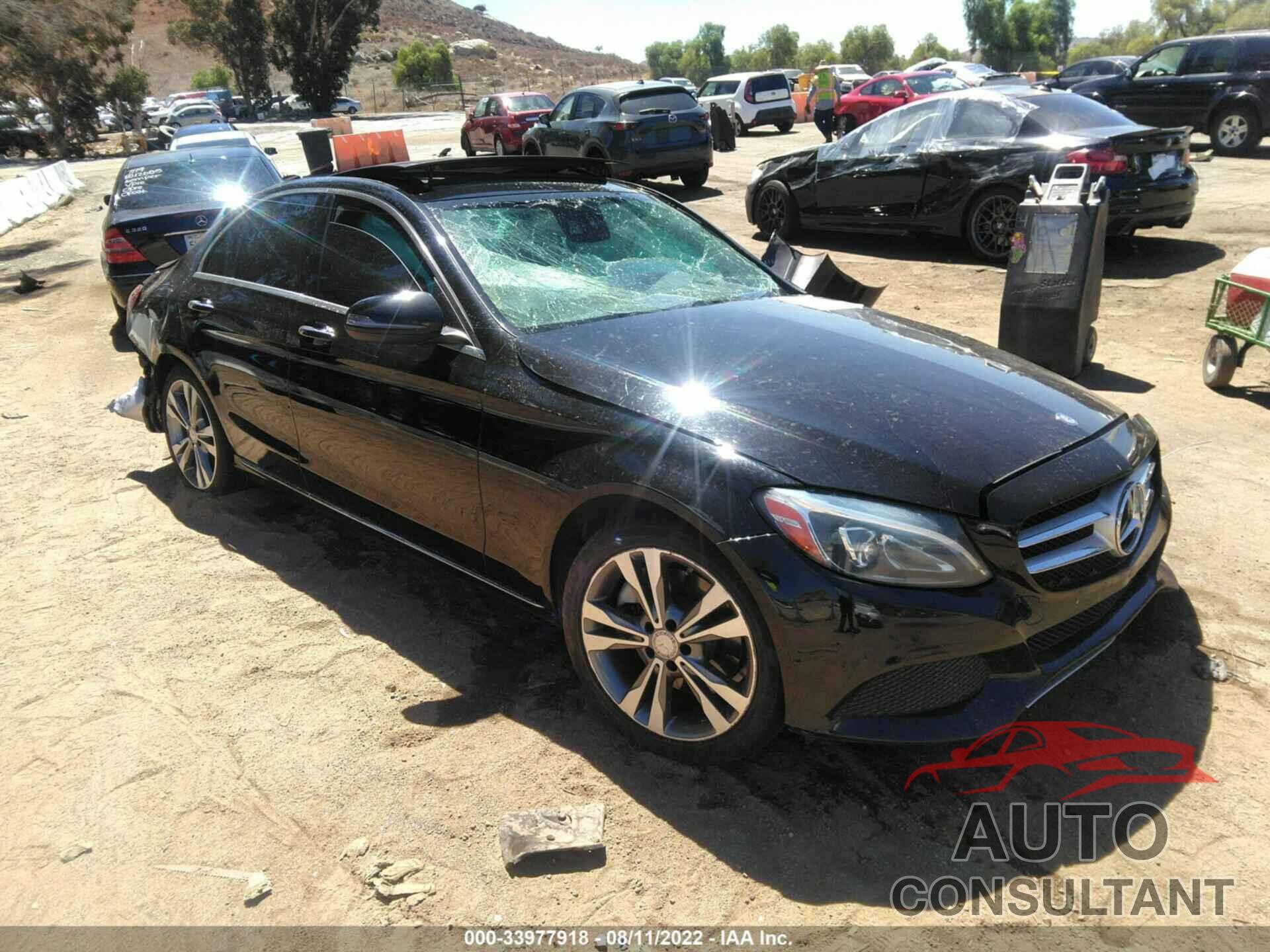 MERCEDES-BENZ C-CLASS 2017 - 55SWF4JB2HU207629
