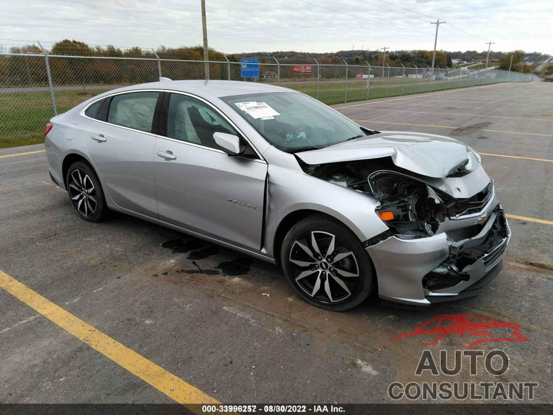 CHEVROLET MALIBU 2017 - 1G1ZE5ST8HF279941