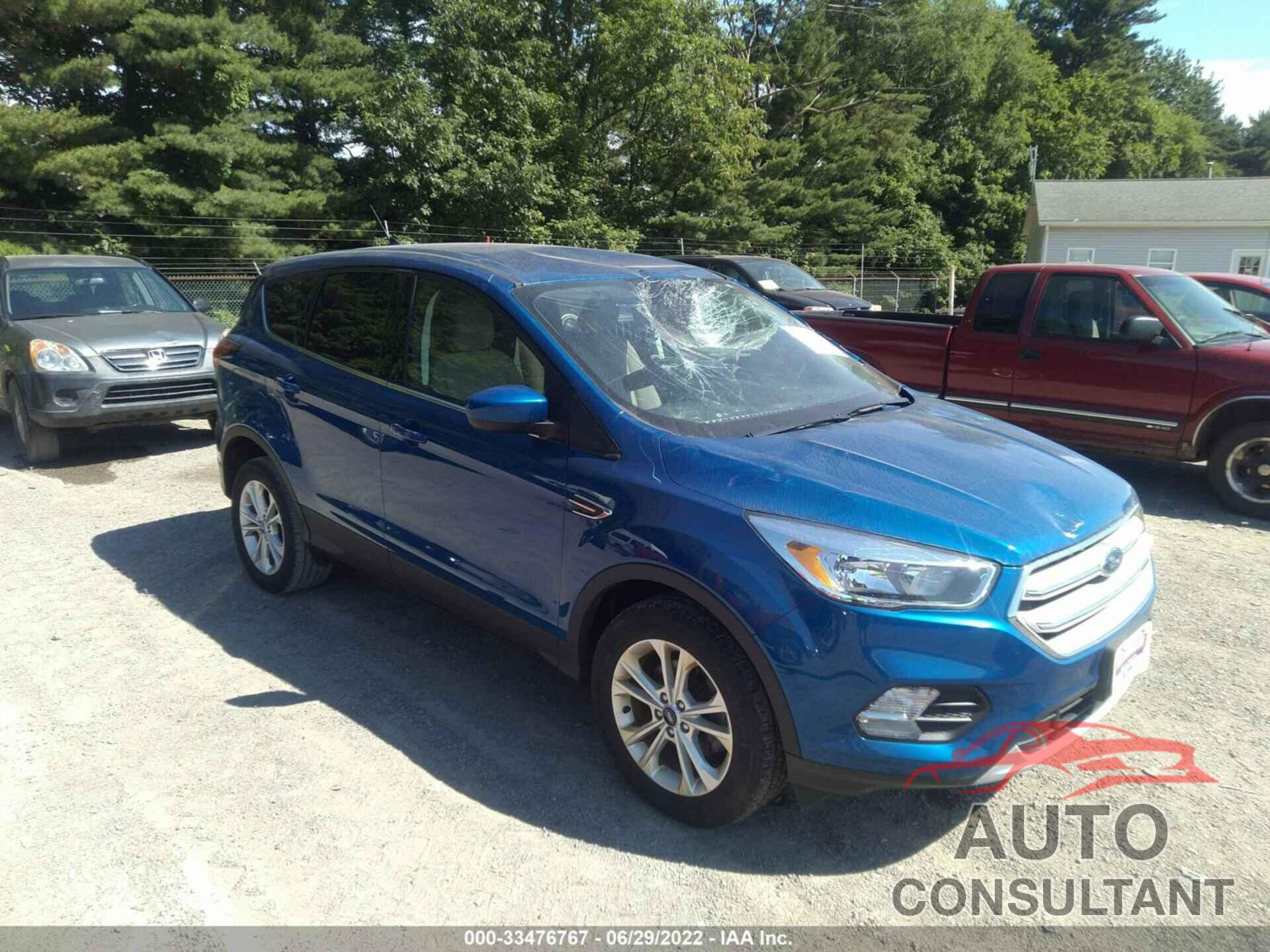 FORD ESCAPE 2019 - 1FMCU0GD5KUB81307