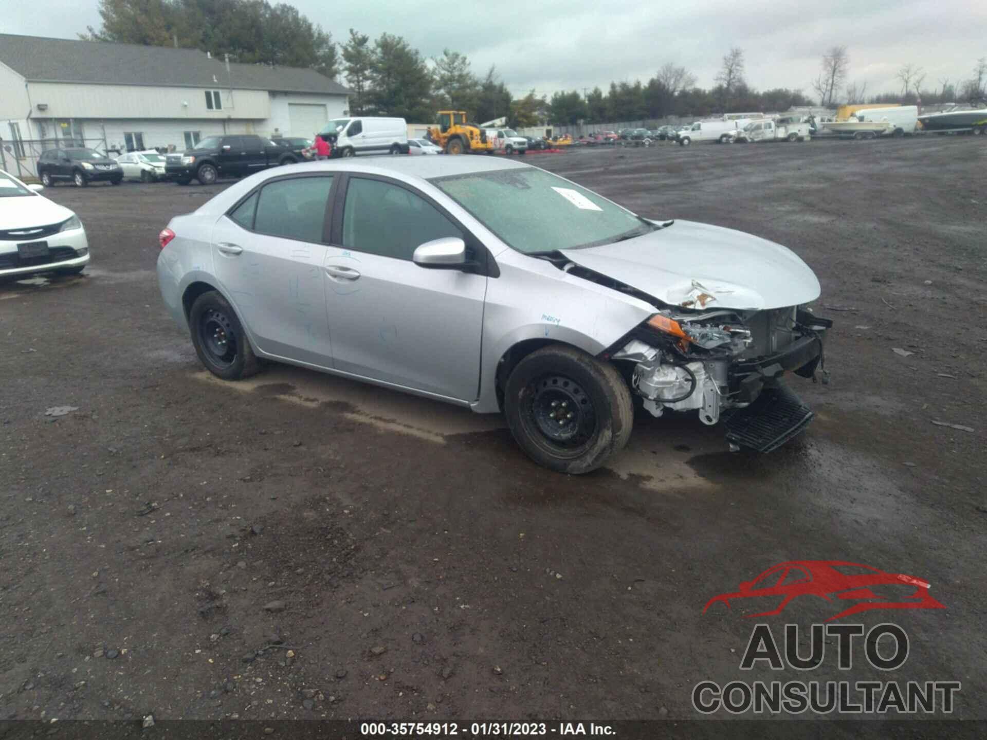TOYOTA COROLLA 2018 - 2T1BURHE1JC119829