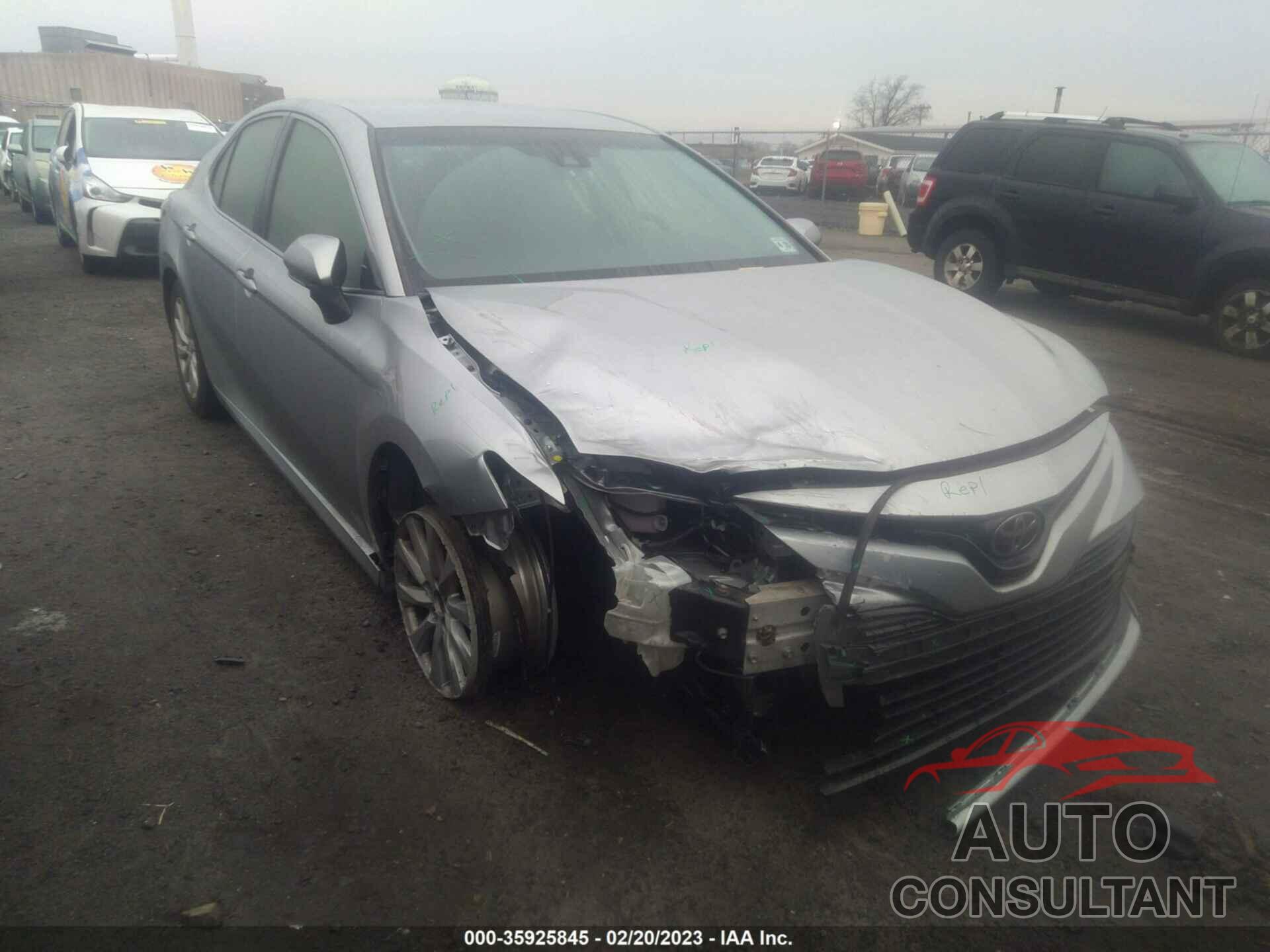 TOYOTA CAMRY 2018 - JTNB11HK5J3015526